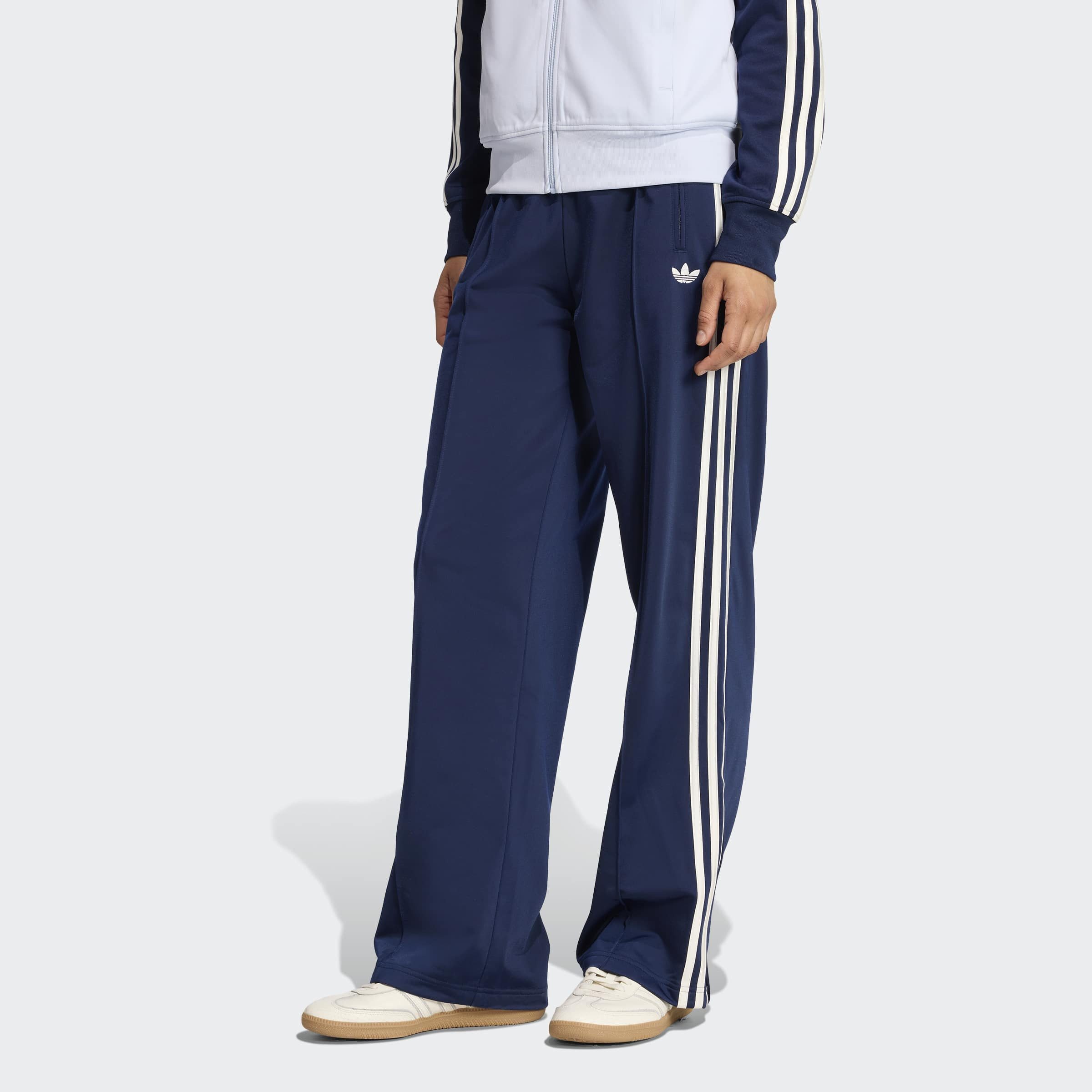 adidas Originals Sporthose FIREBIRD LOOSE Firebird Loose Sporthose, lässig geschnitten