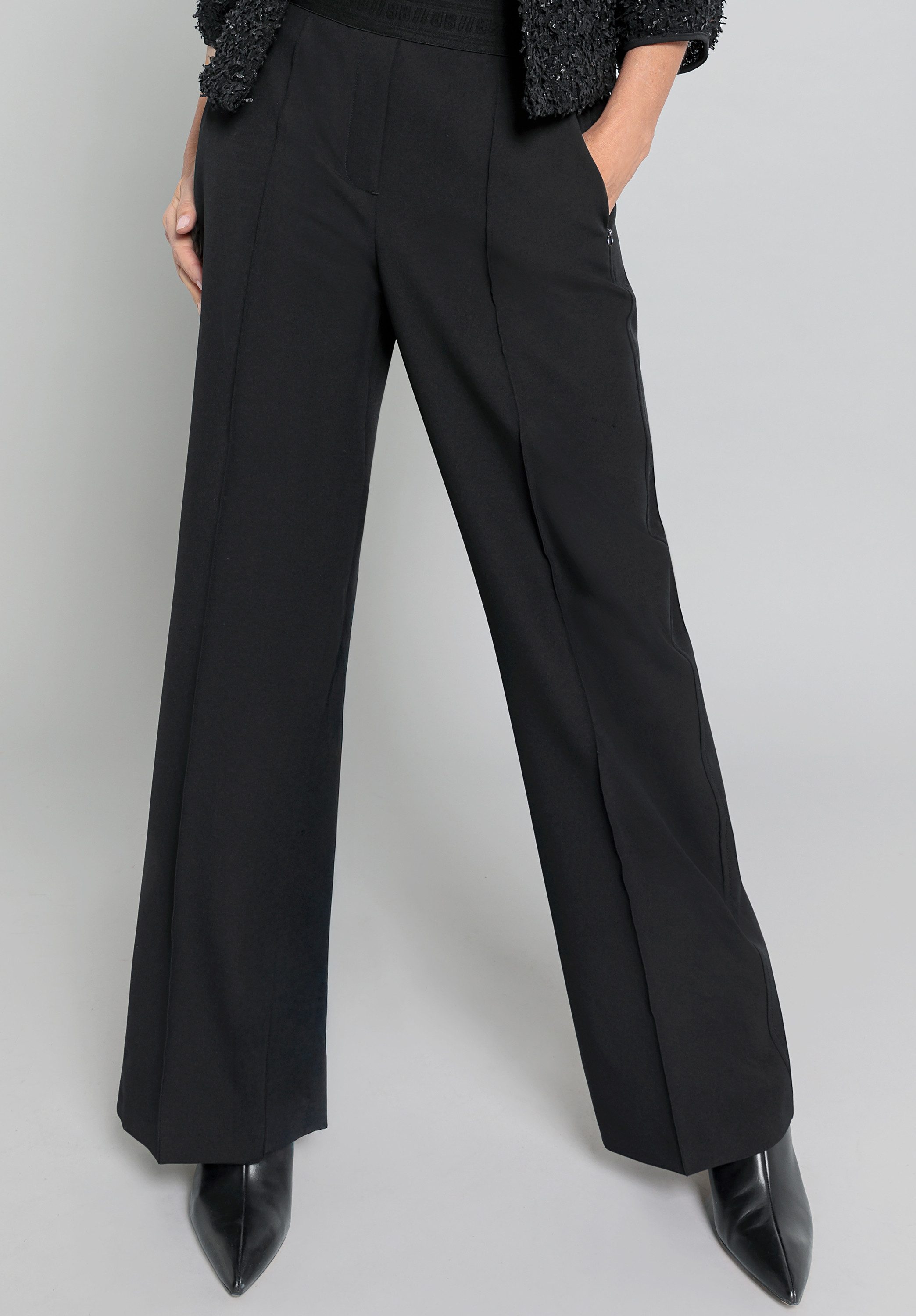 bianca Stretch-Hose PARIGI in edlem Schwarz und gerader Silhouette
