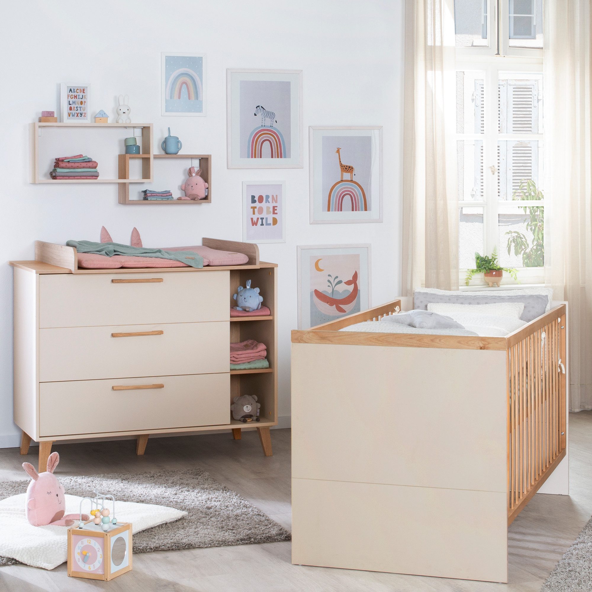 roba® Babybett Mitwachsendes Gitterbett Jil 70x140 cm- Höhenverstellbares Babybett, Gitterbett in moderner Optik - 3 Schlupfsprossen - Cashmere / Chestnut