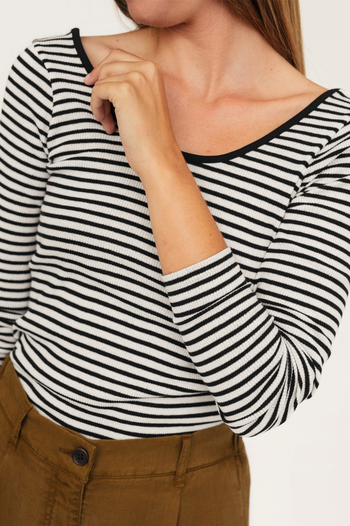 TWOTHIRDS Rundhalspullover Enet - Black & günstig online kaufen