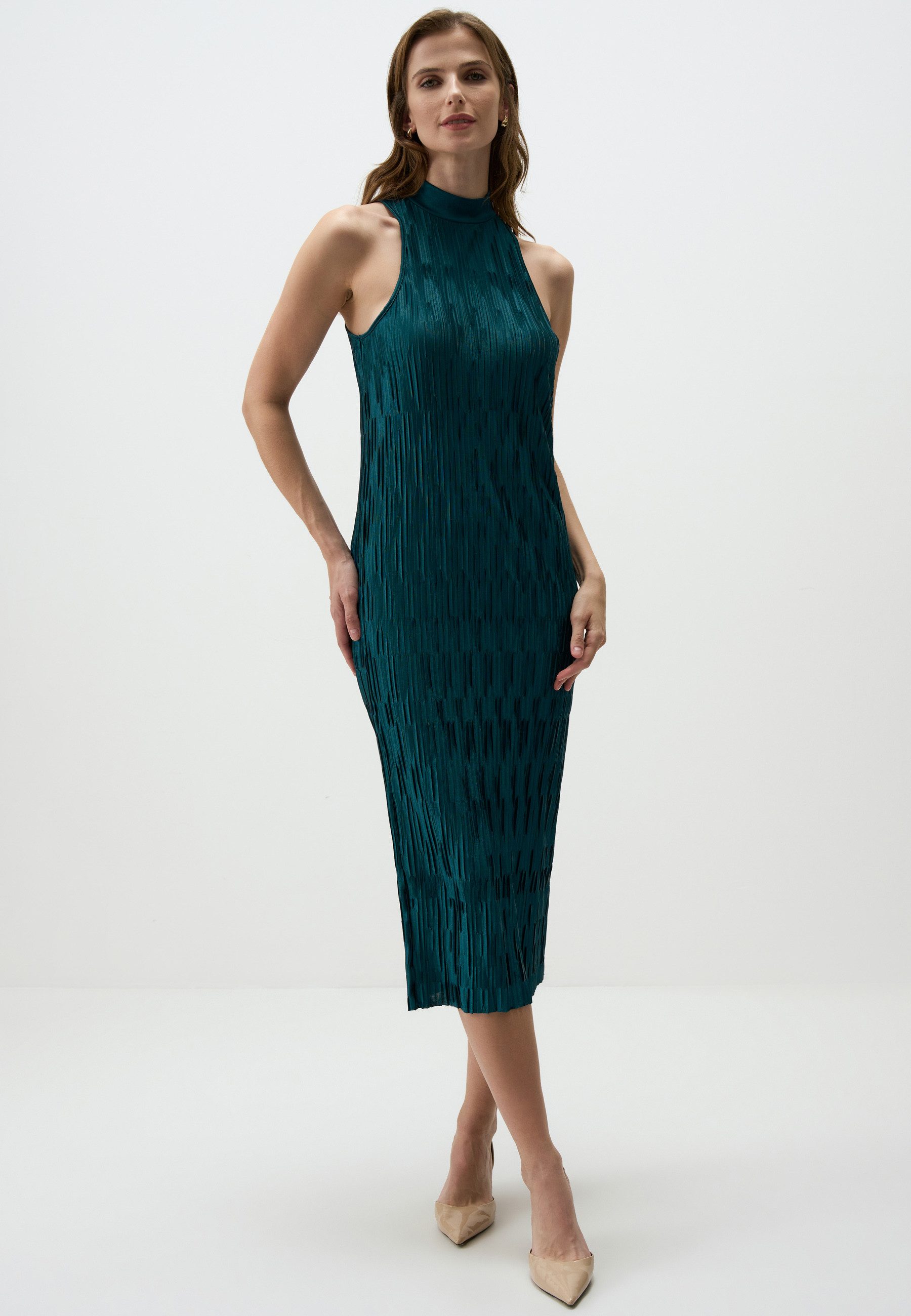 Midikleid Smaragdgrünes Plisseekleid Mit Hohem Kragen