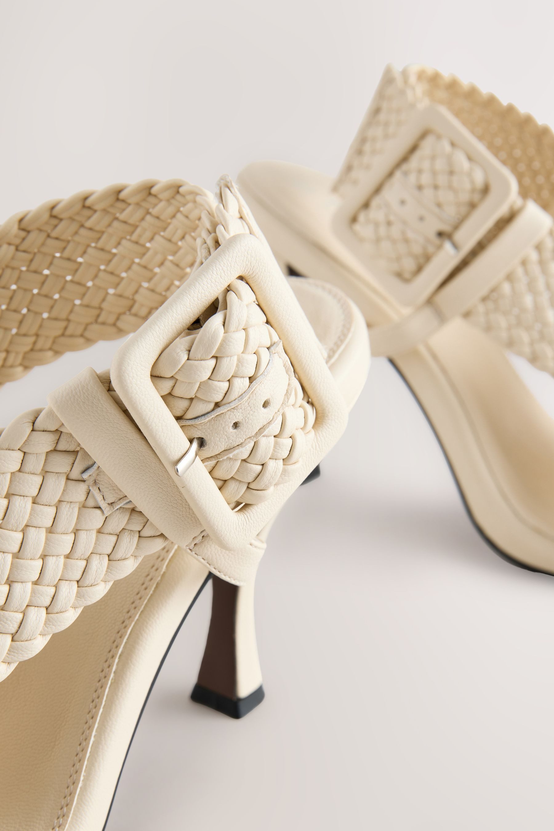 Next Forever Comfort® Gewebte Slingbacks mit X-Riemen Slingsandale (1-tlg)