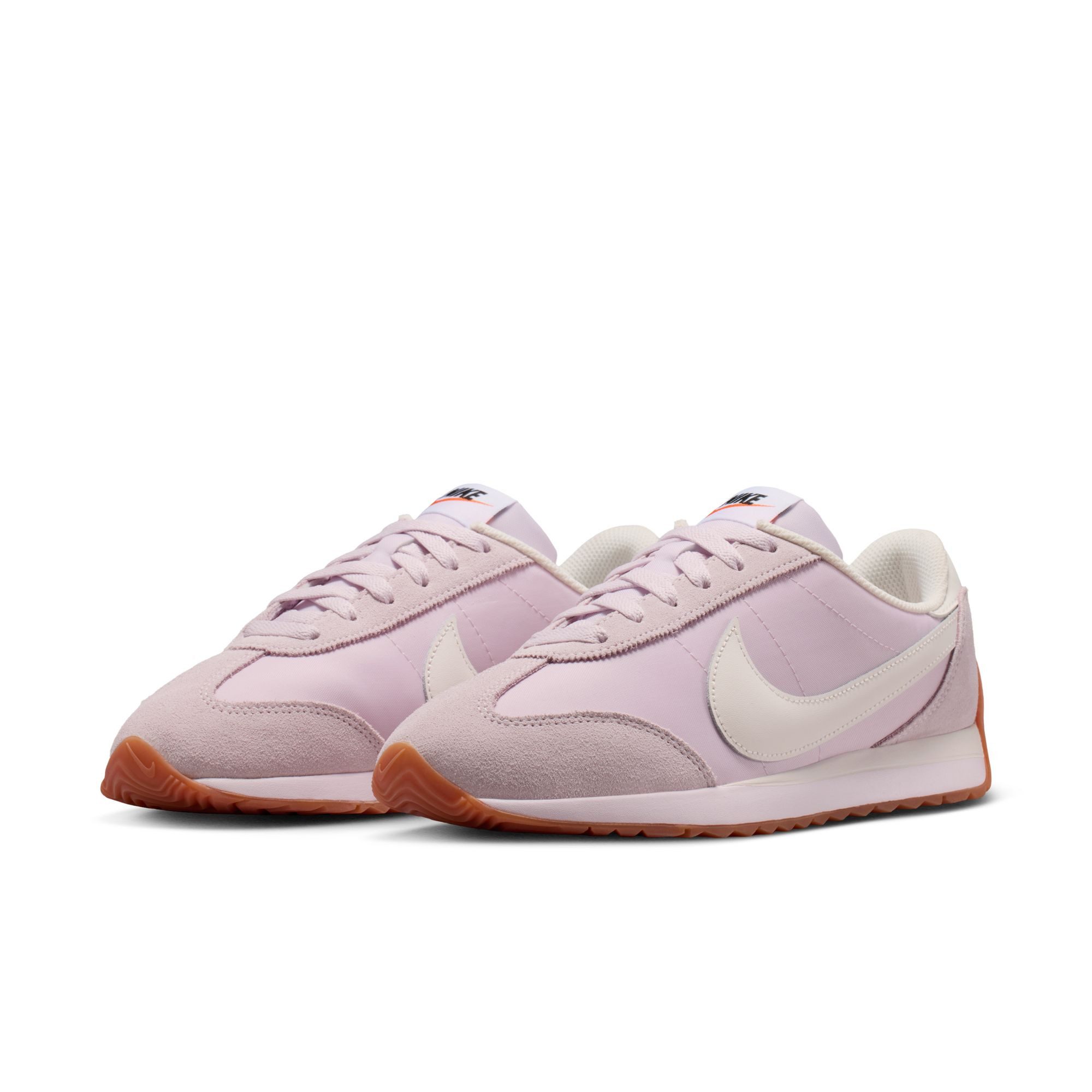 Nike Sportswear Pacific Sneaker inspiriert vom Design des Nike Cortez