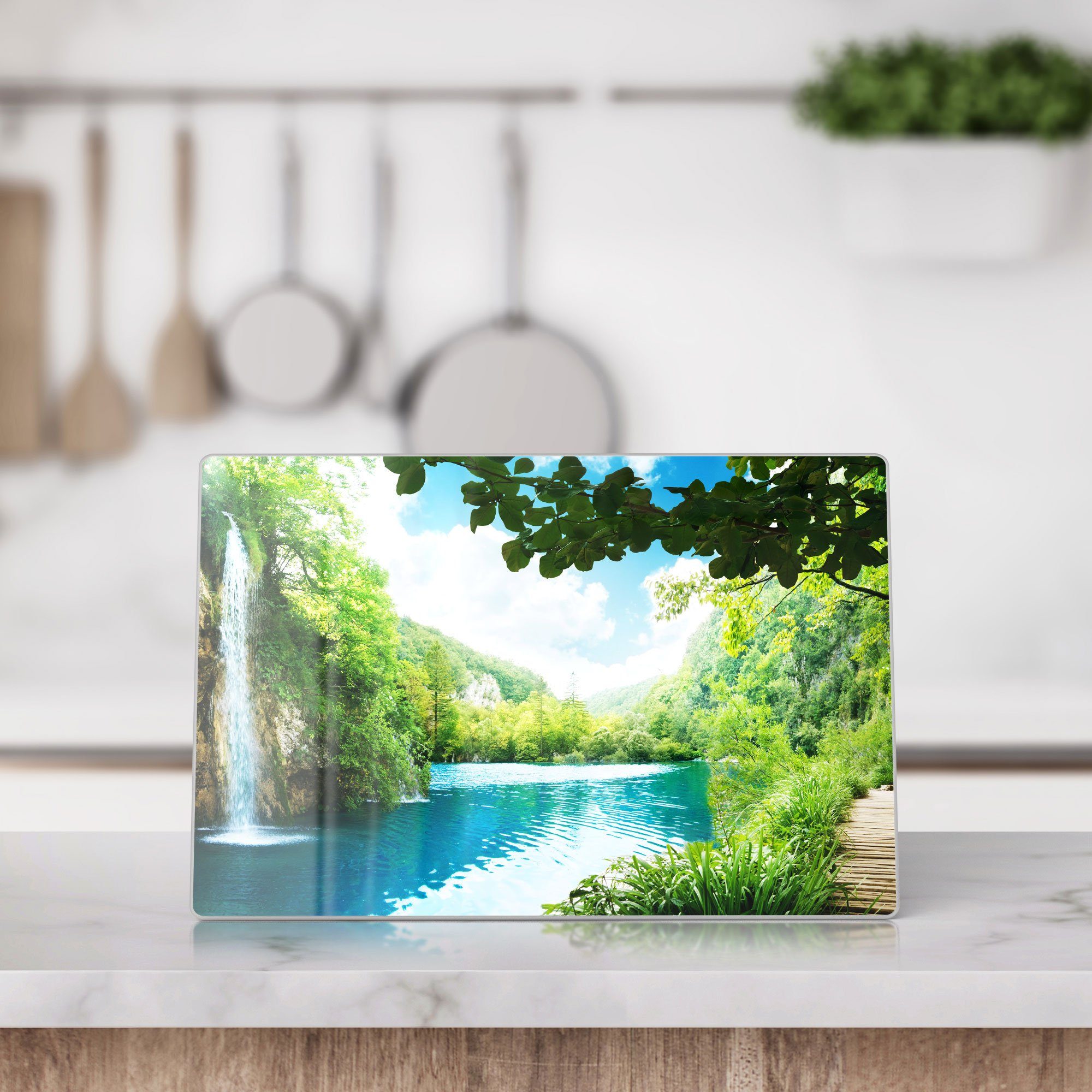 'Wasserfall im grünen Frühstücksbrett Schneideplatte Platte Schneidebrett Glas, Wald', DEQORI
