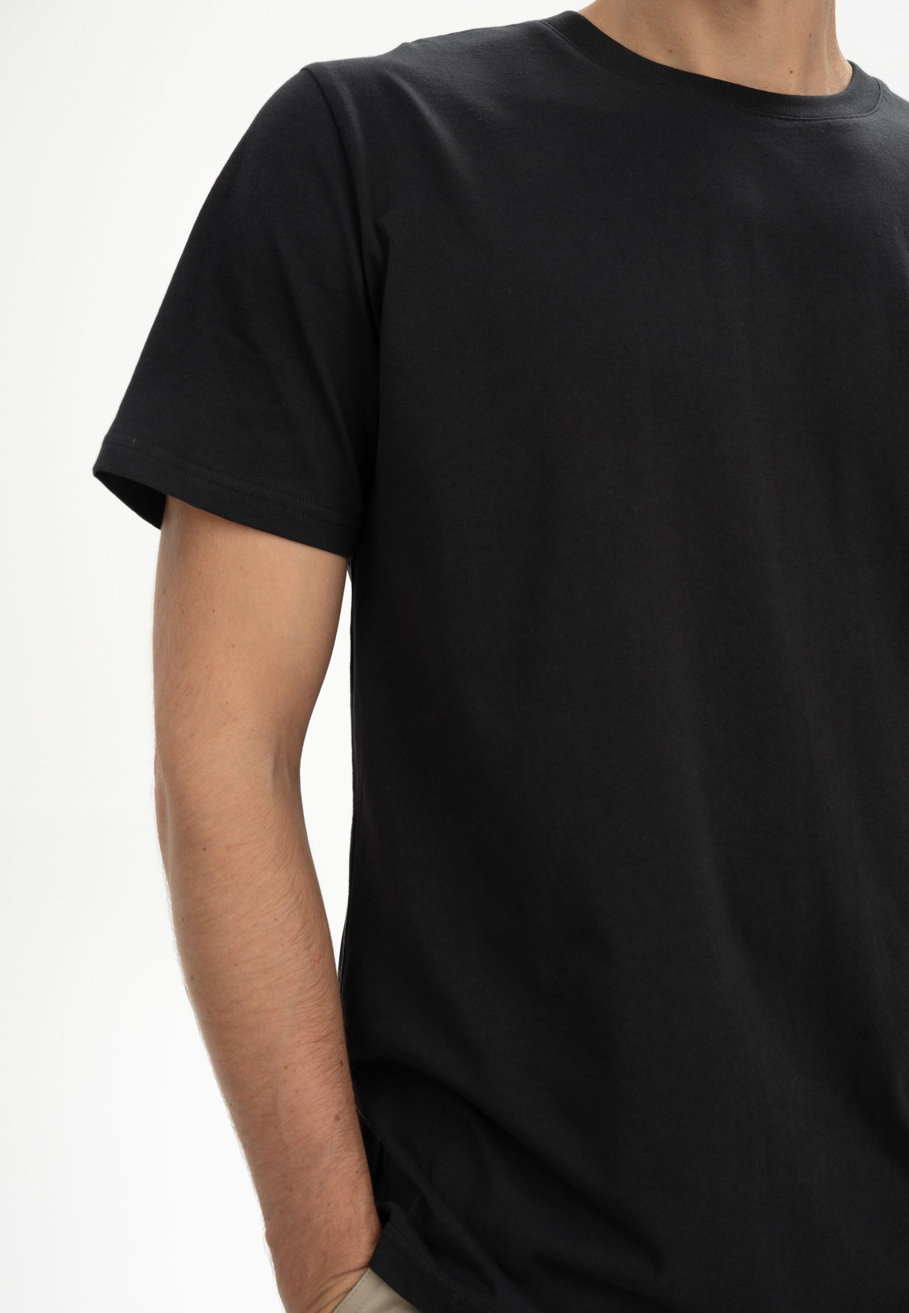 MELA Kurzarmshirt T-Shirt Style SADHIL Fein gerippter Kragen