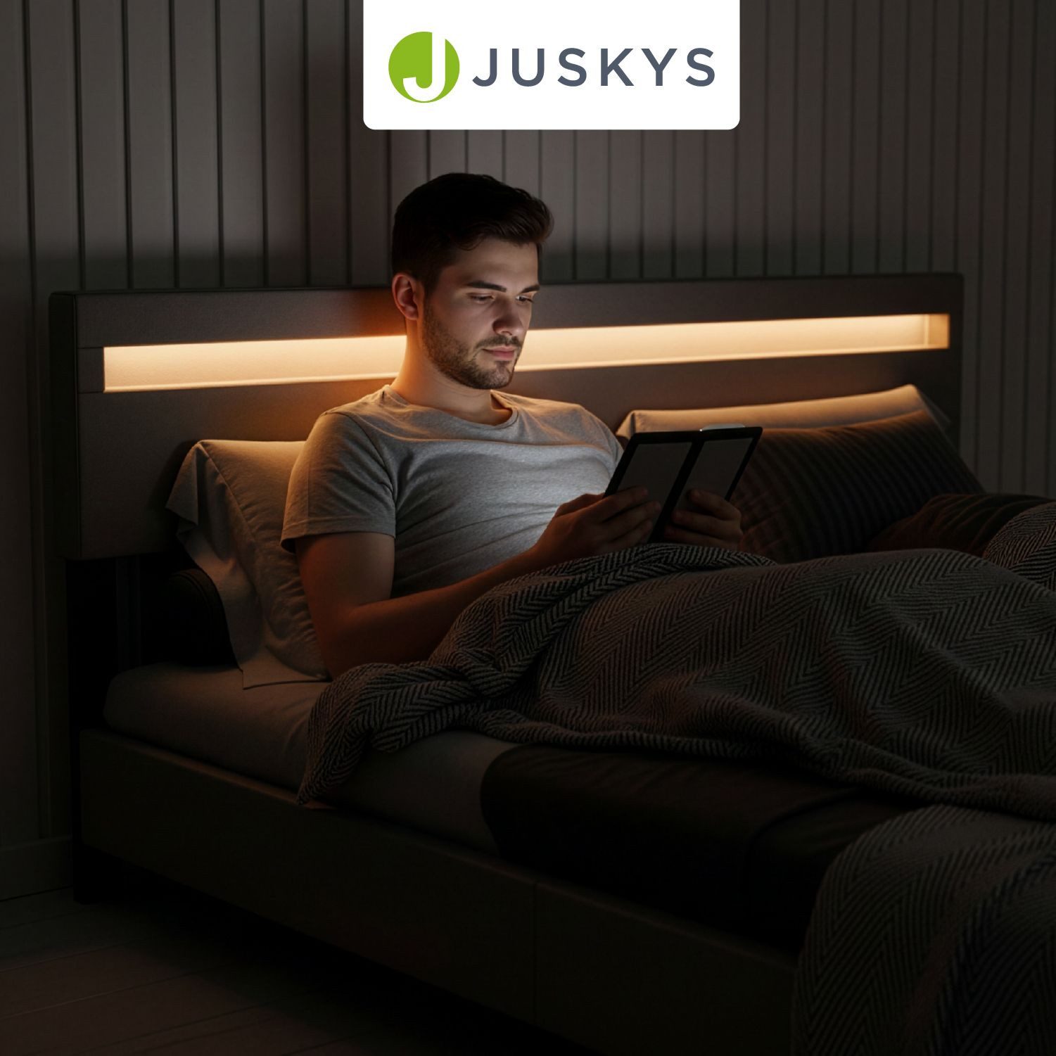 Juskys Polsterbett Paris, 180x200 cm, bunte LED-Beleuchtung, Kunstleder, weiches Kopfteil