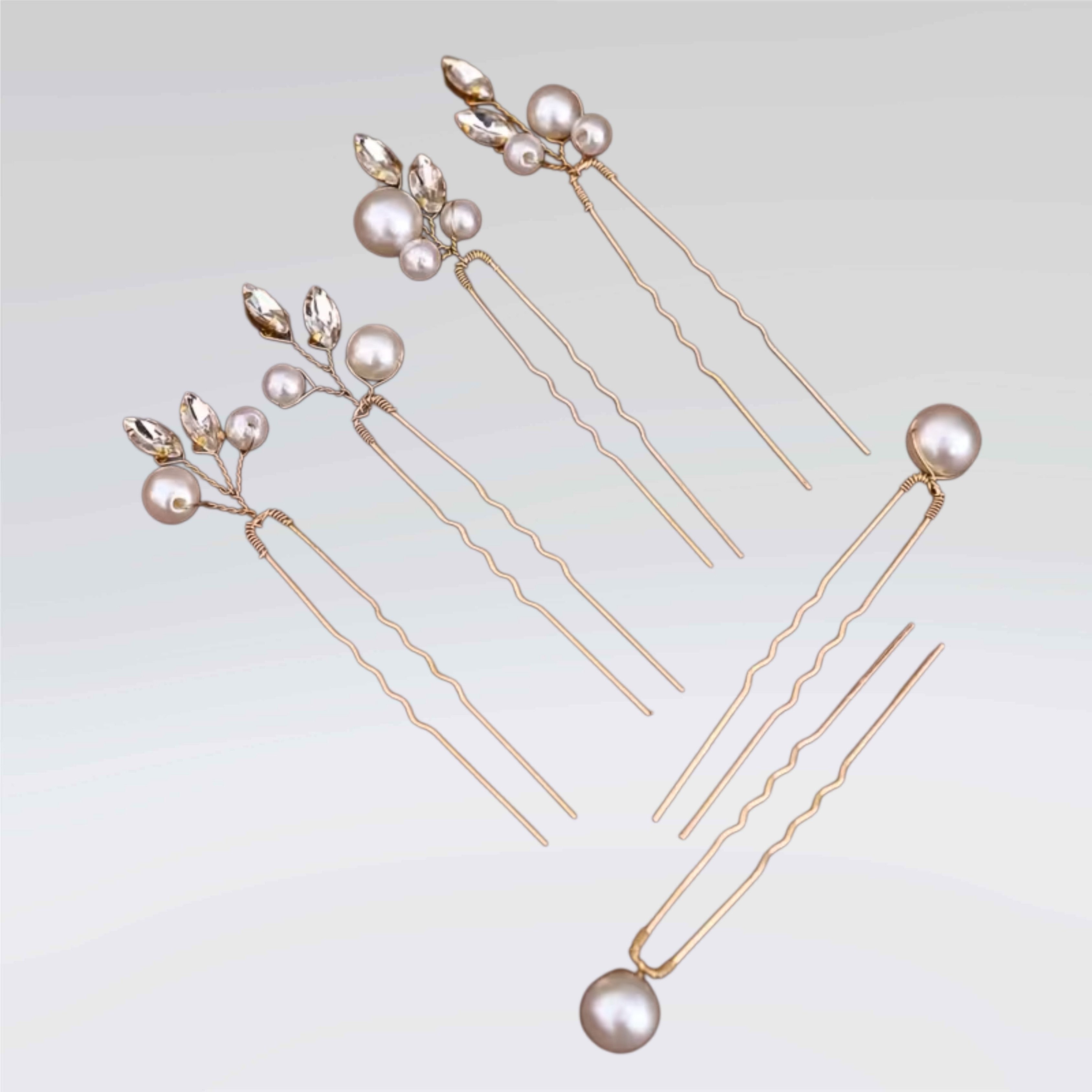 ANNIS WIESBADEN EST. 2021 Haarnadeln handgefertigte Haarnadeln mit Perlen & Kristallen, Haarklammern gold, Haarnadelset bestehend aus 6 Haarnadeln