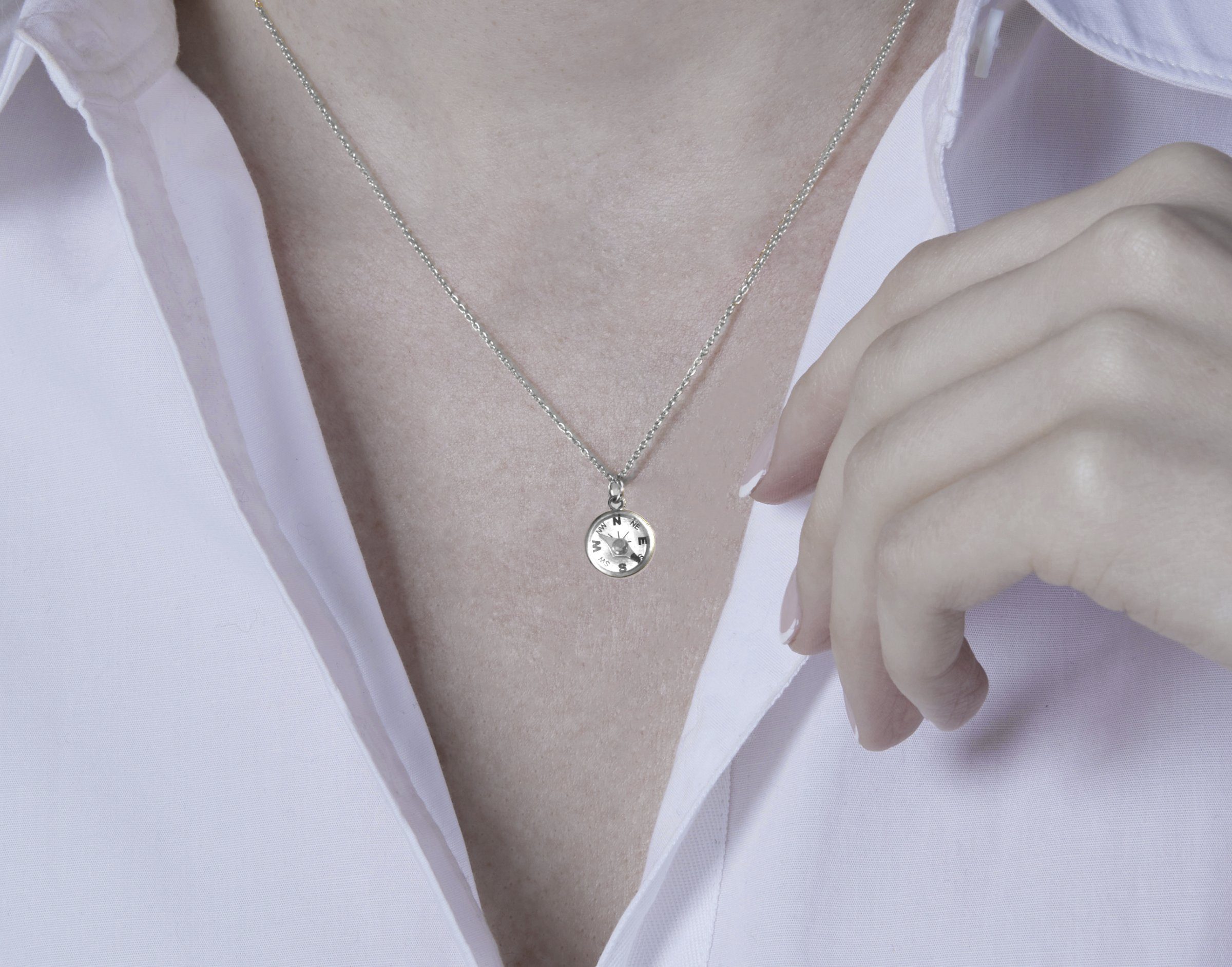 Villa Sorgenfrei Schmuckmanufaktur Kette mit Anhänger Kleine Kompasskette 9 günstig online kaufen