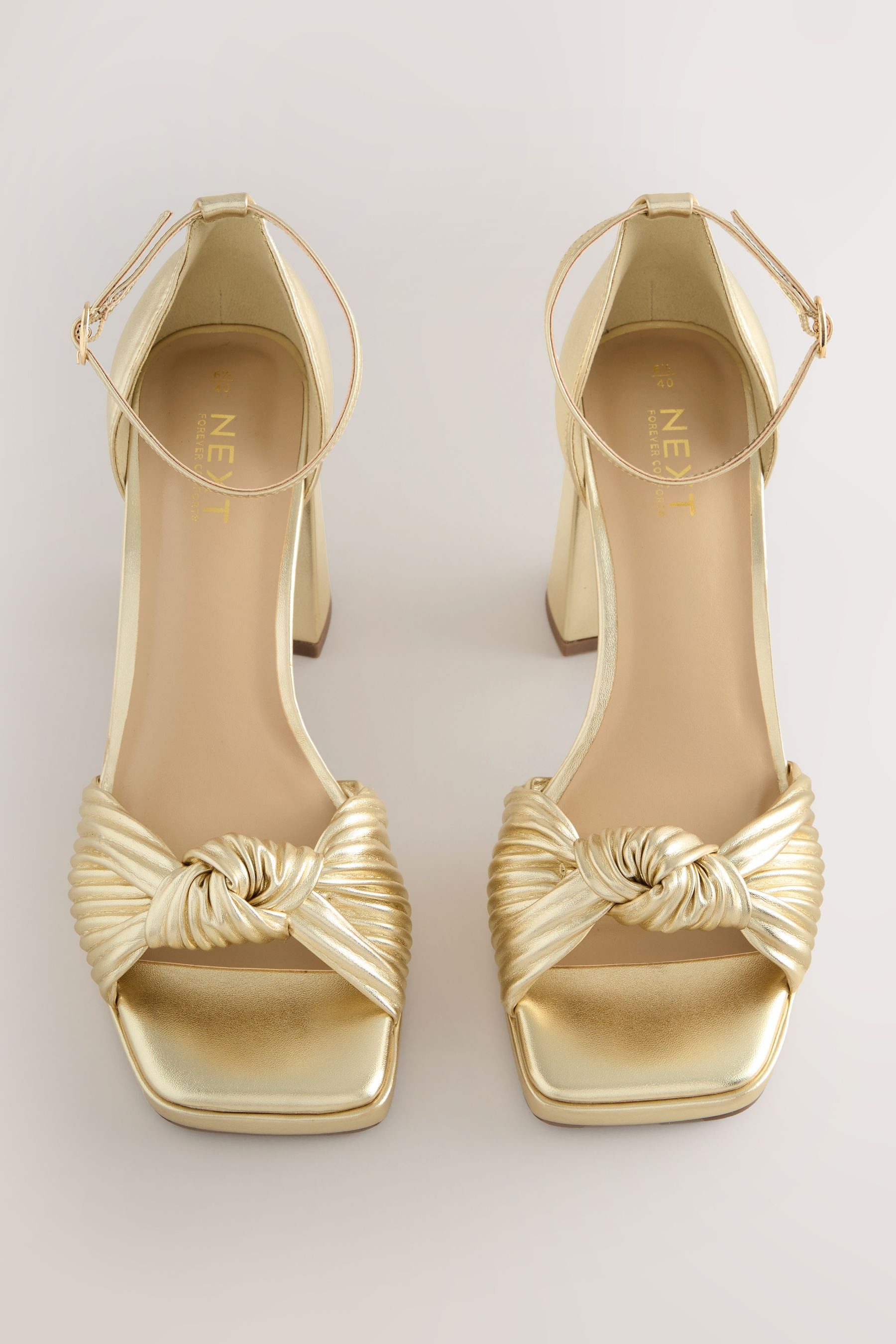 Next Forever Comfort® Plateausandaletten mit Drehdetail Plateaupumps (1-tlg günstig online kaufen