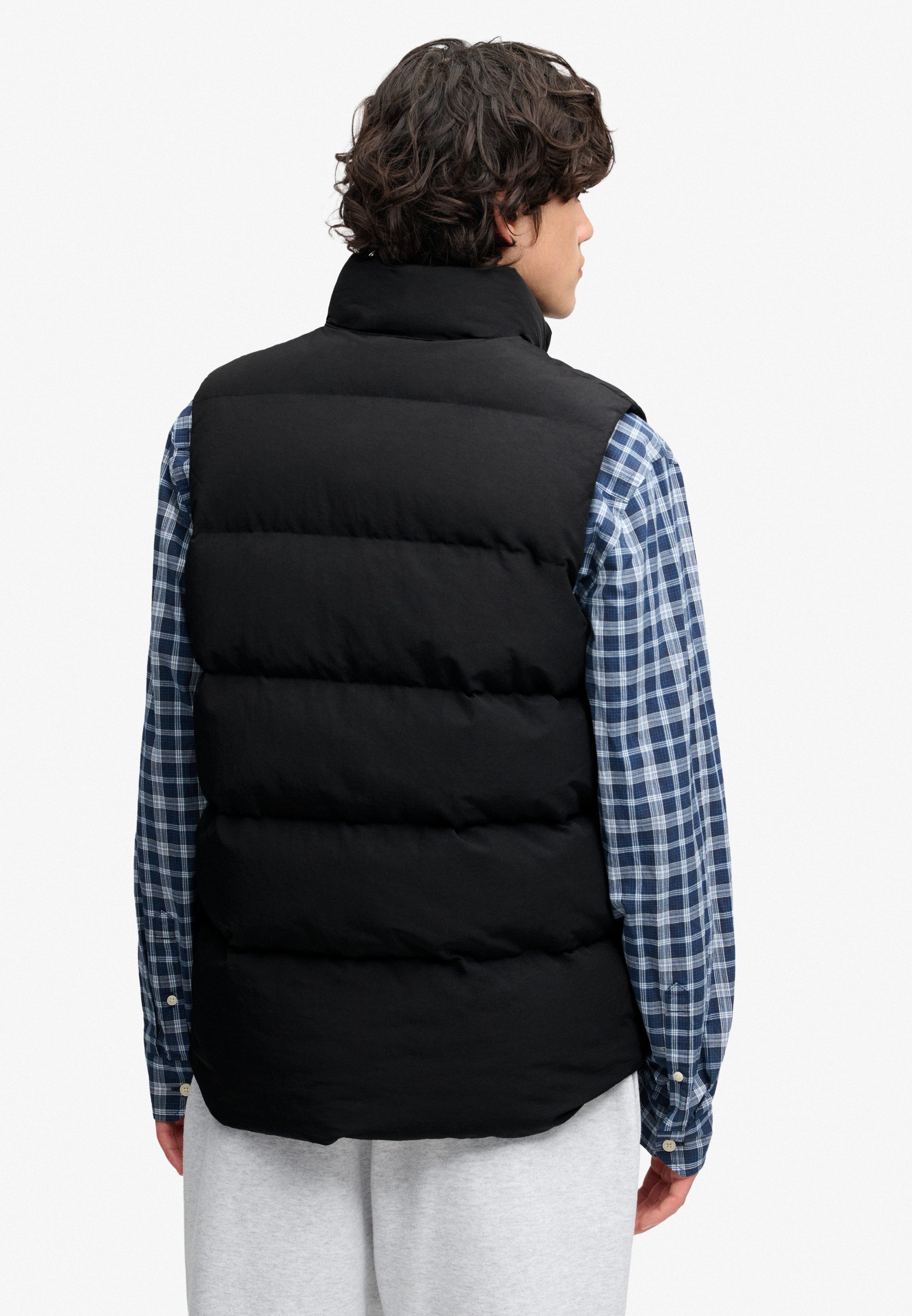 Superdry Steppweste NON HOOD SHORT EVEREST GILET mit Obermaterial aus Nylon, Regular Fit, in normaler Länge