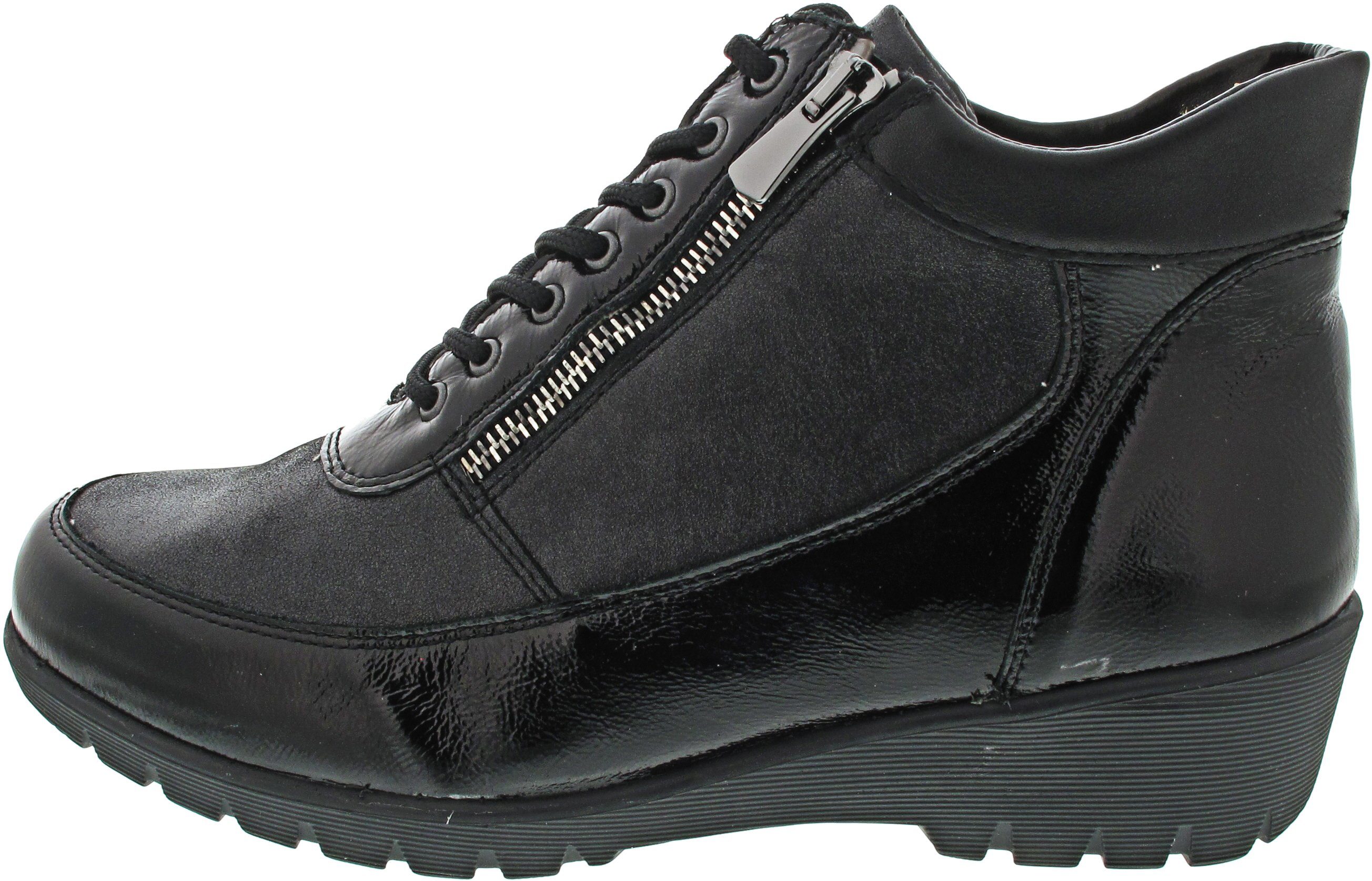 Schnürstiefelette