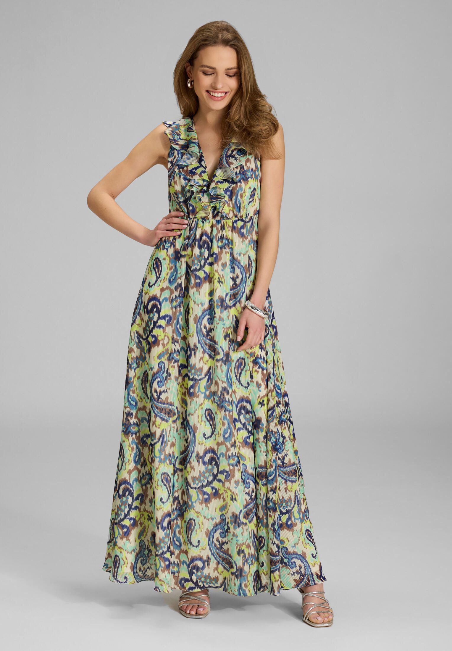 SWING Abendkleid Taillierter Schnitt mit augestelltem Rockteil günstig online kaufen