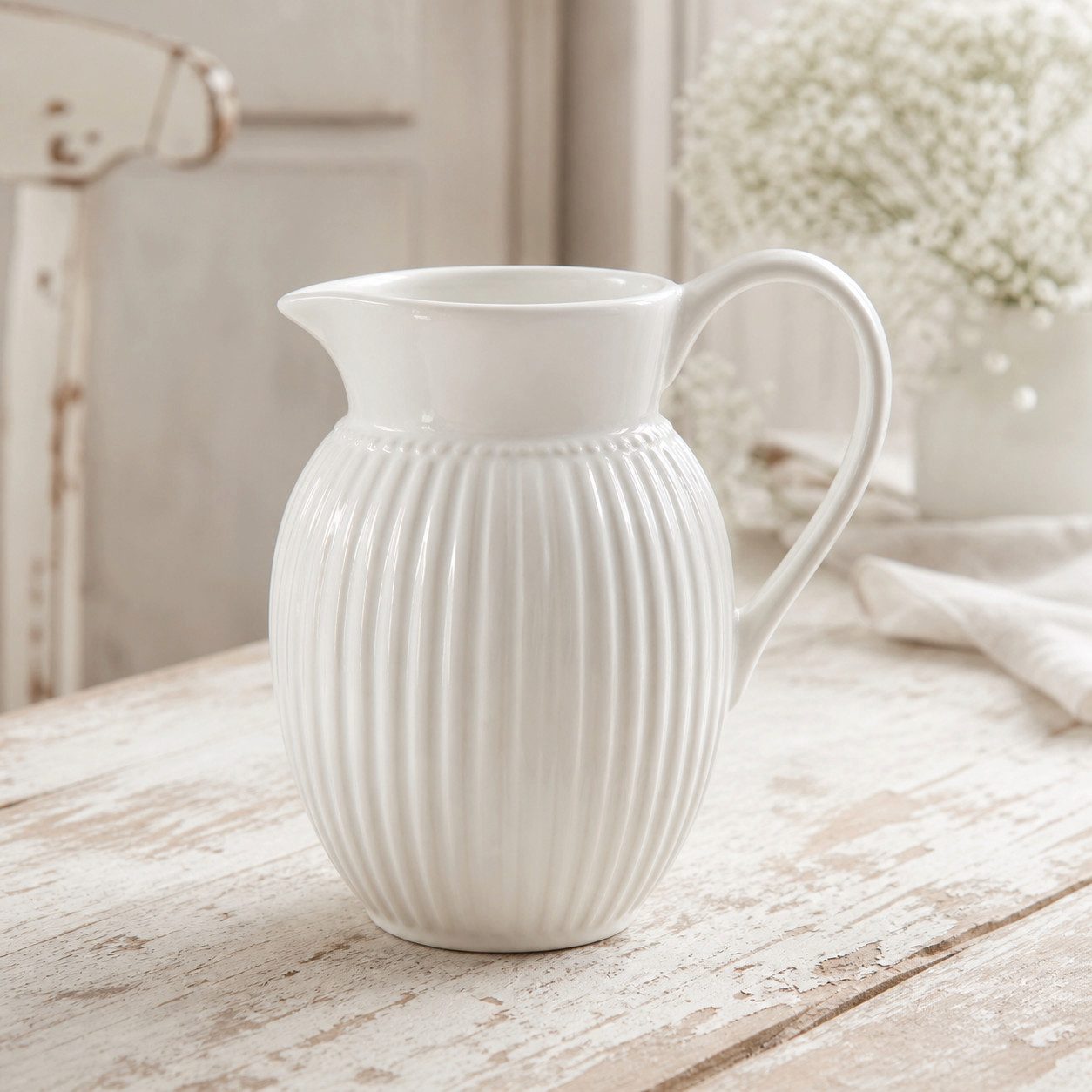 Greengate Wasserkrug GreenGate Krug Alice Weiß 1,5 L