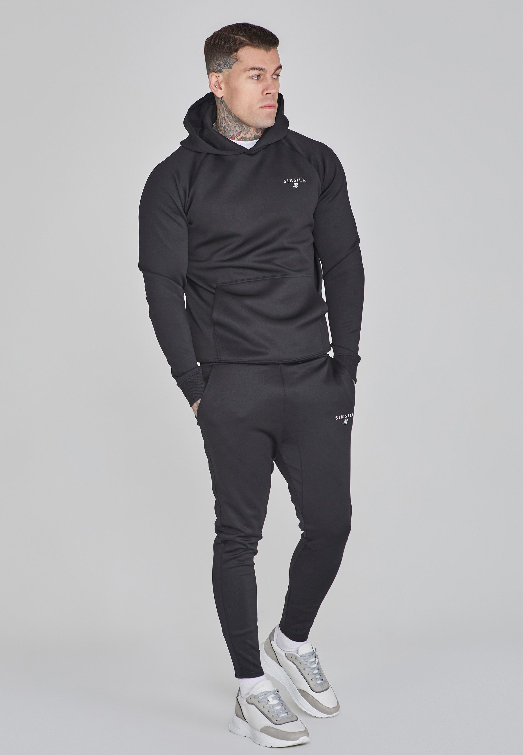 Siksilk Jogger Pants SikSilk Herren Schwarze Muscle Fit Jogginghose günstig online kaufen