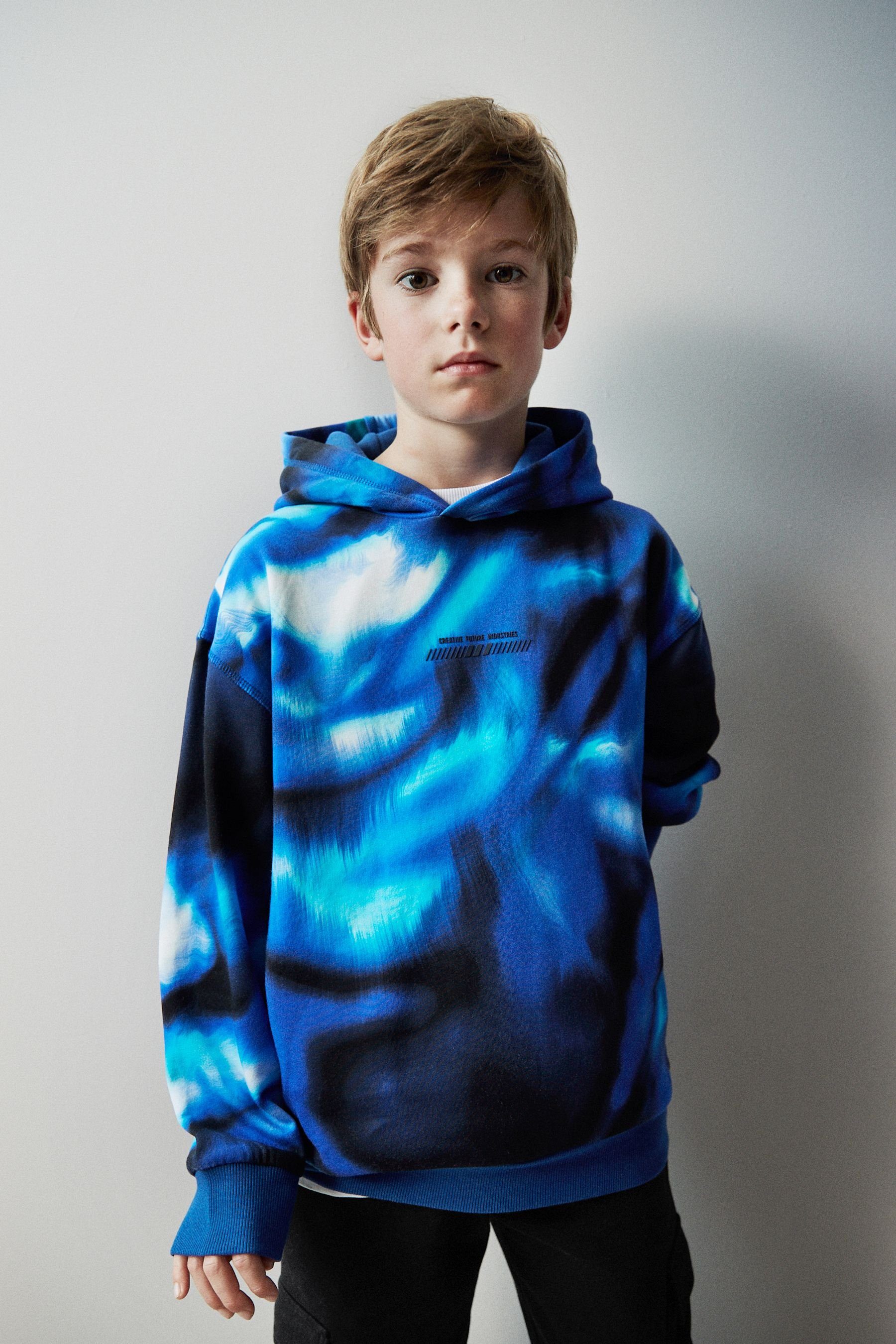 mit Blue (1-tlg) Next Digitaldruck Kapuzensweatshirt Kapuzensweatshirt