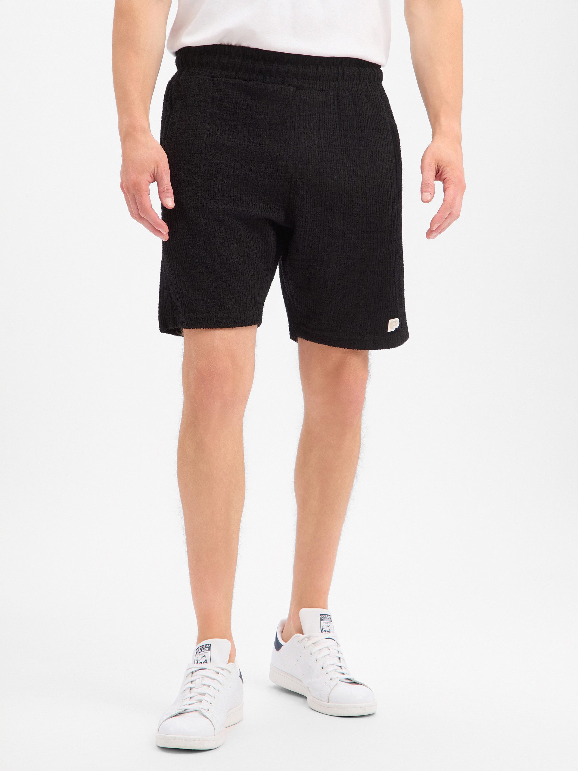PEGADOR Shorts