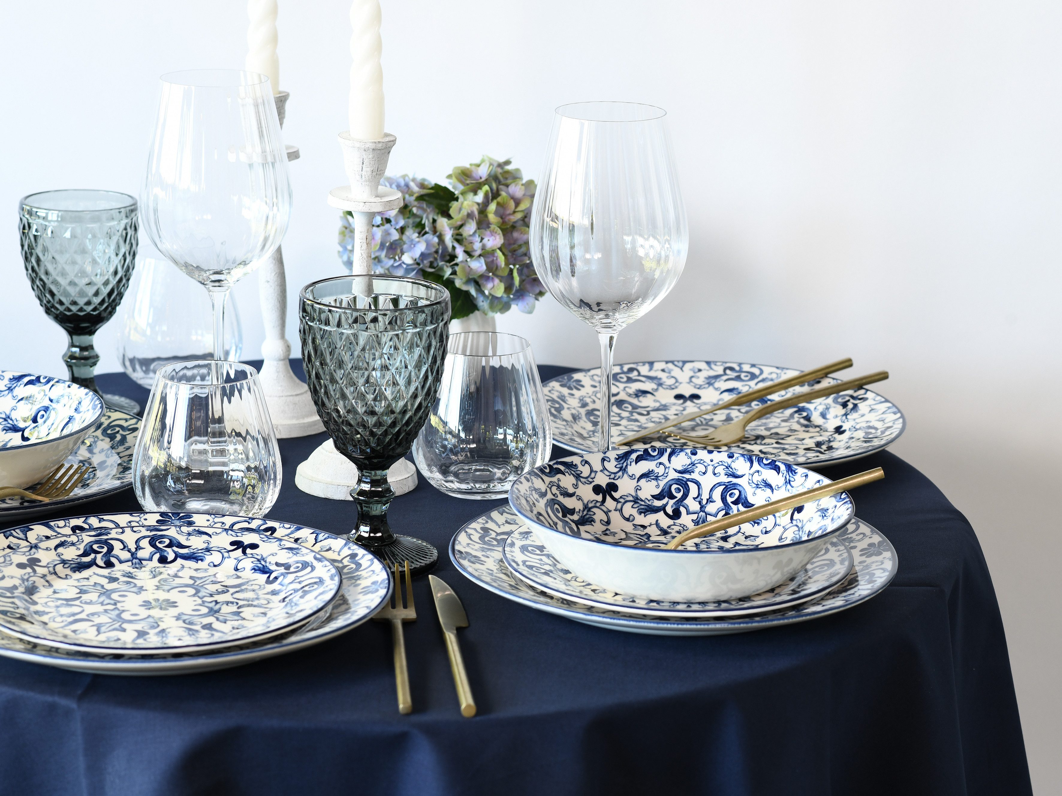 CreaTable Teller-Set Fresco Blau, Teller Set 12-tlg (12-tlg), 4 Personen, Steingut, Ornamentmotiv, Mediterran
