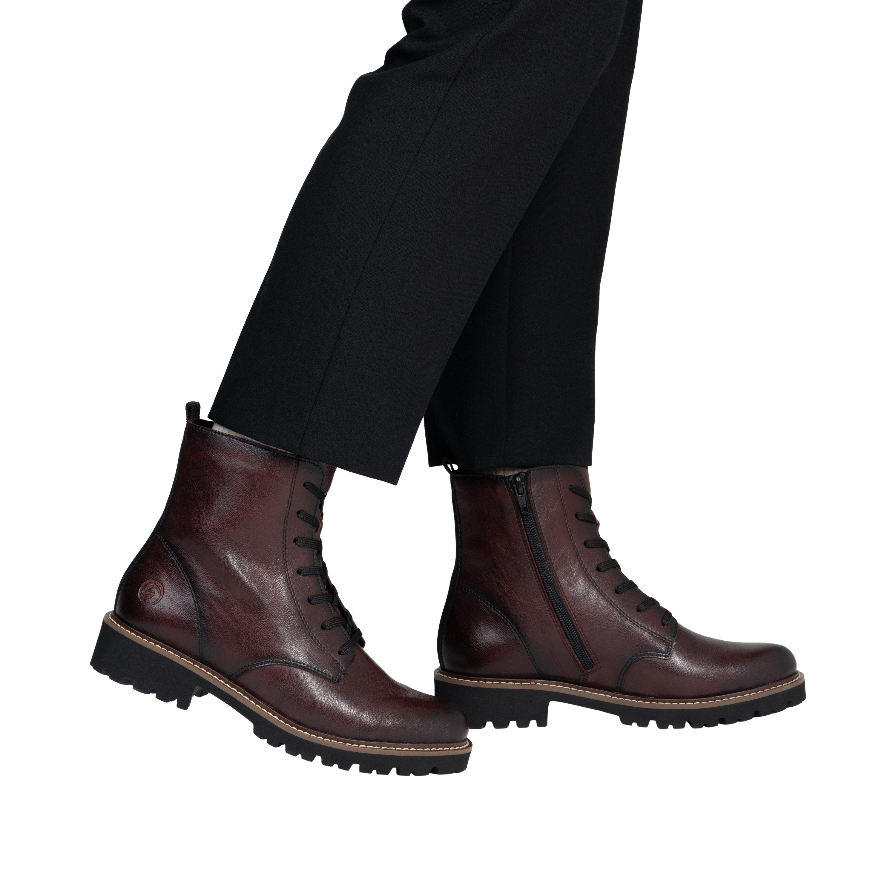 Remonte Schnürstiefelette Schnürboots, Workerboots mit Profilsohle