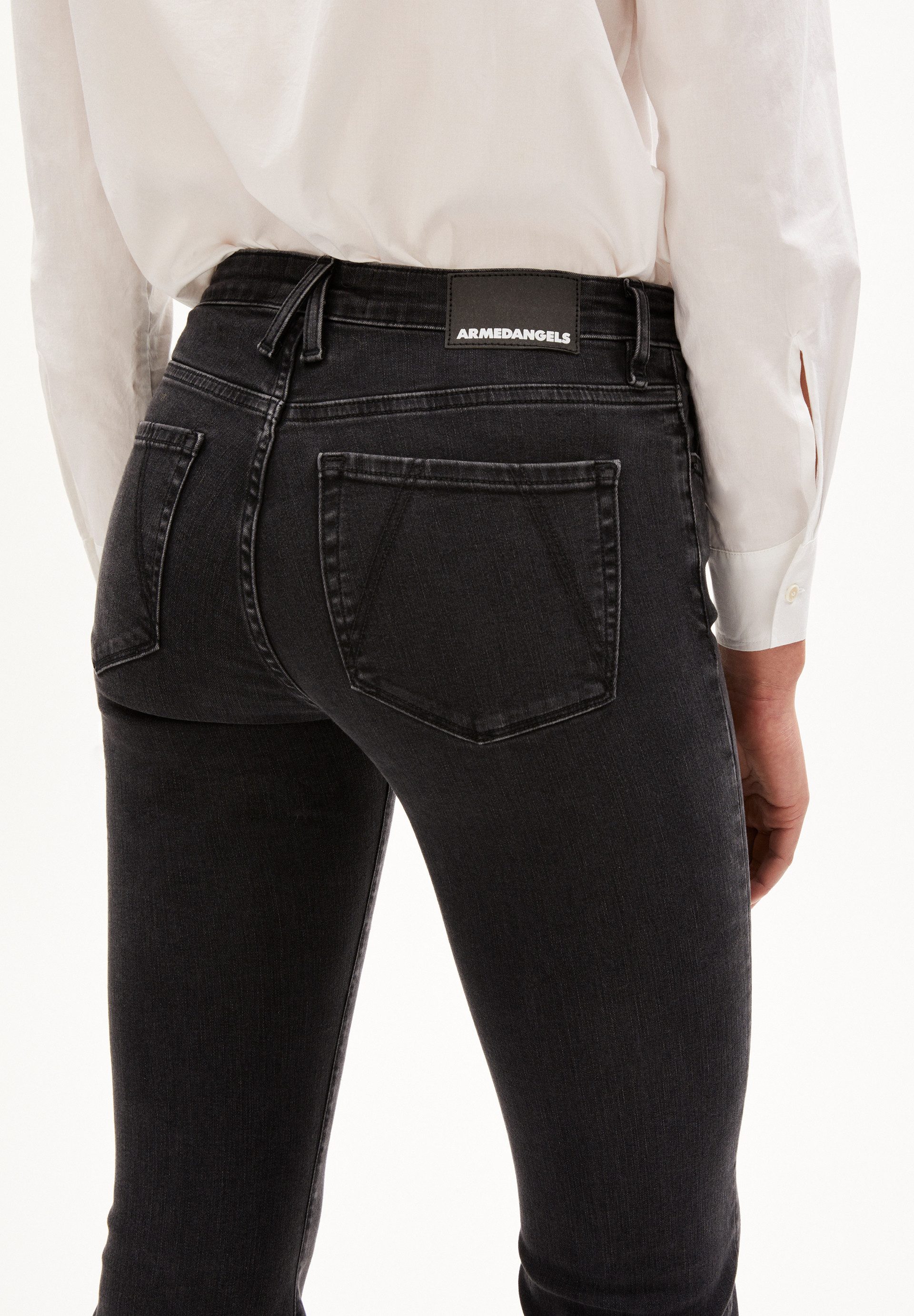 Armedangels Slim-fit-Jeans ANAMAA Flared Jeans Bio-Baumwoll Mix X-Stretch (X-Stretch) Mid waist