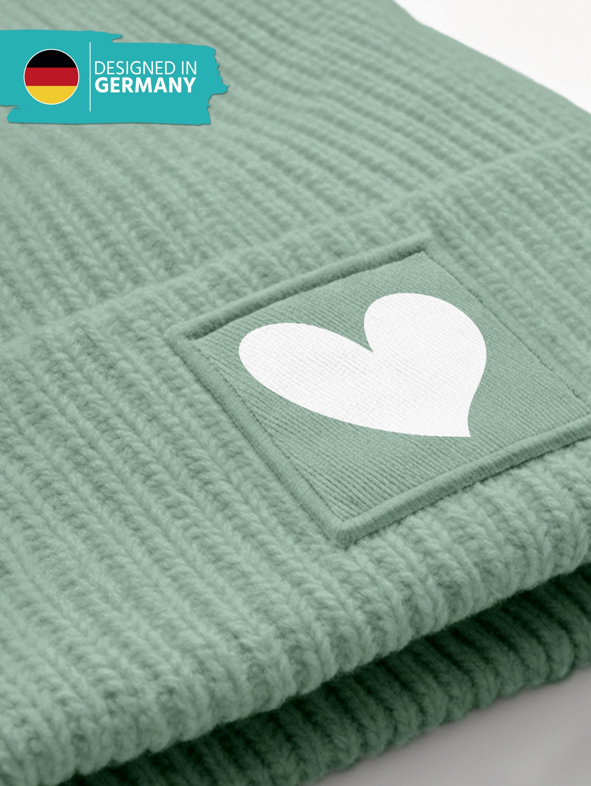 SpecialMe Beanie Kinder Beanie Mädchen Print Strickmütze Herz Aufdruck Geschenkidee – Bild 5 von 5