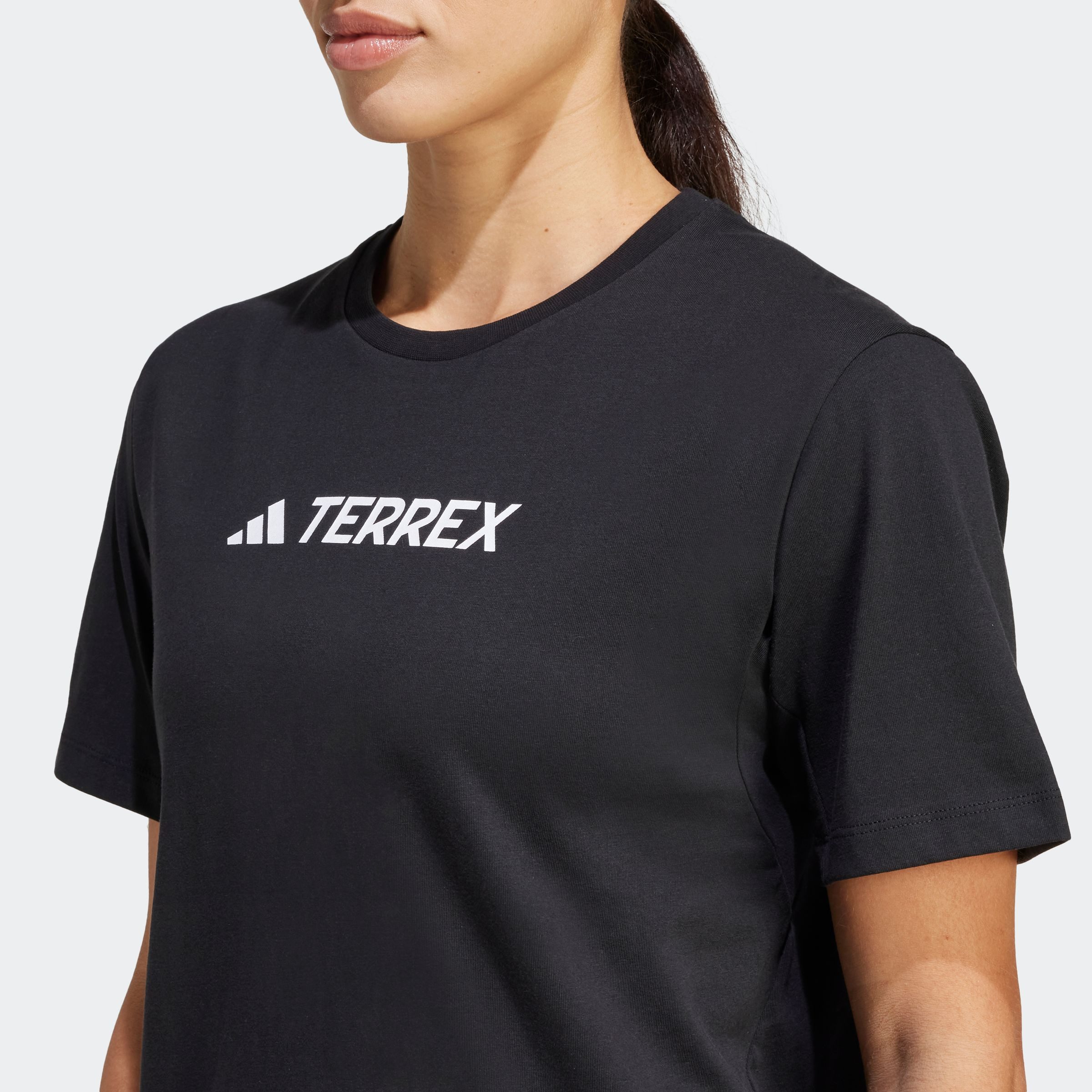 adidas TERREX Funktionsshirt W TX LOGO TEE für Sportmode und Outdoormode, mit Kurzarmdesign, ohne Verschluss