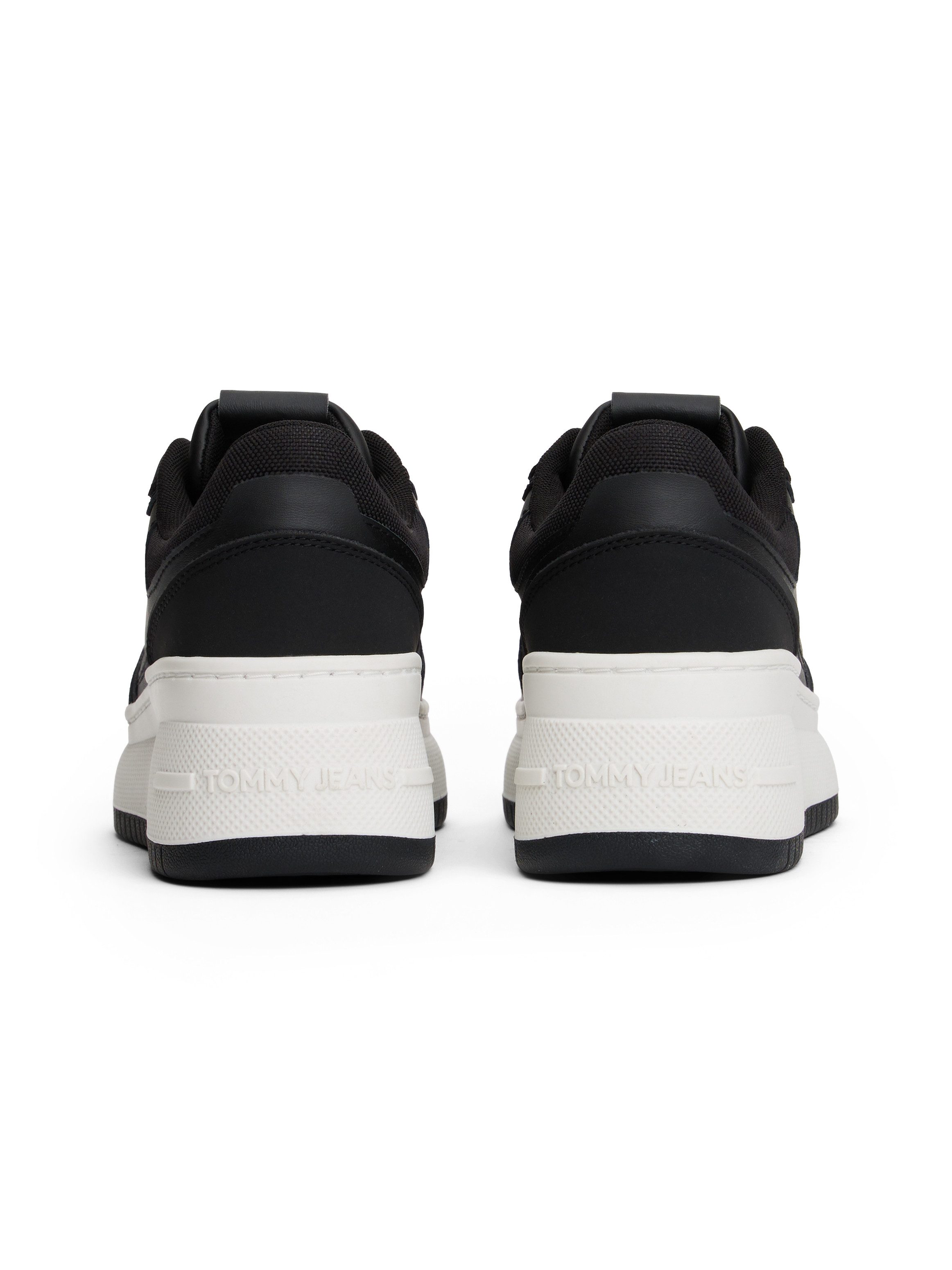 Tommy Jeans TJW RETRO BASKET FLATFORM Keilsneaker, Plateau, Freizeitschuh, Schnürschuh, mit Lochmuster, im Basket-Look