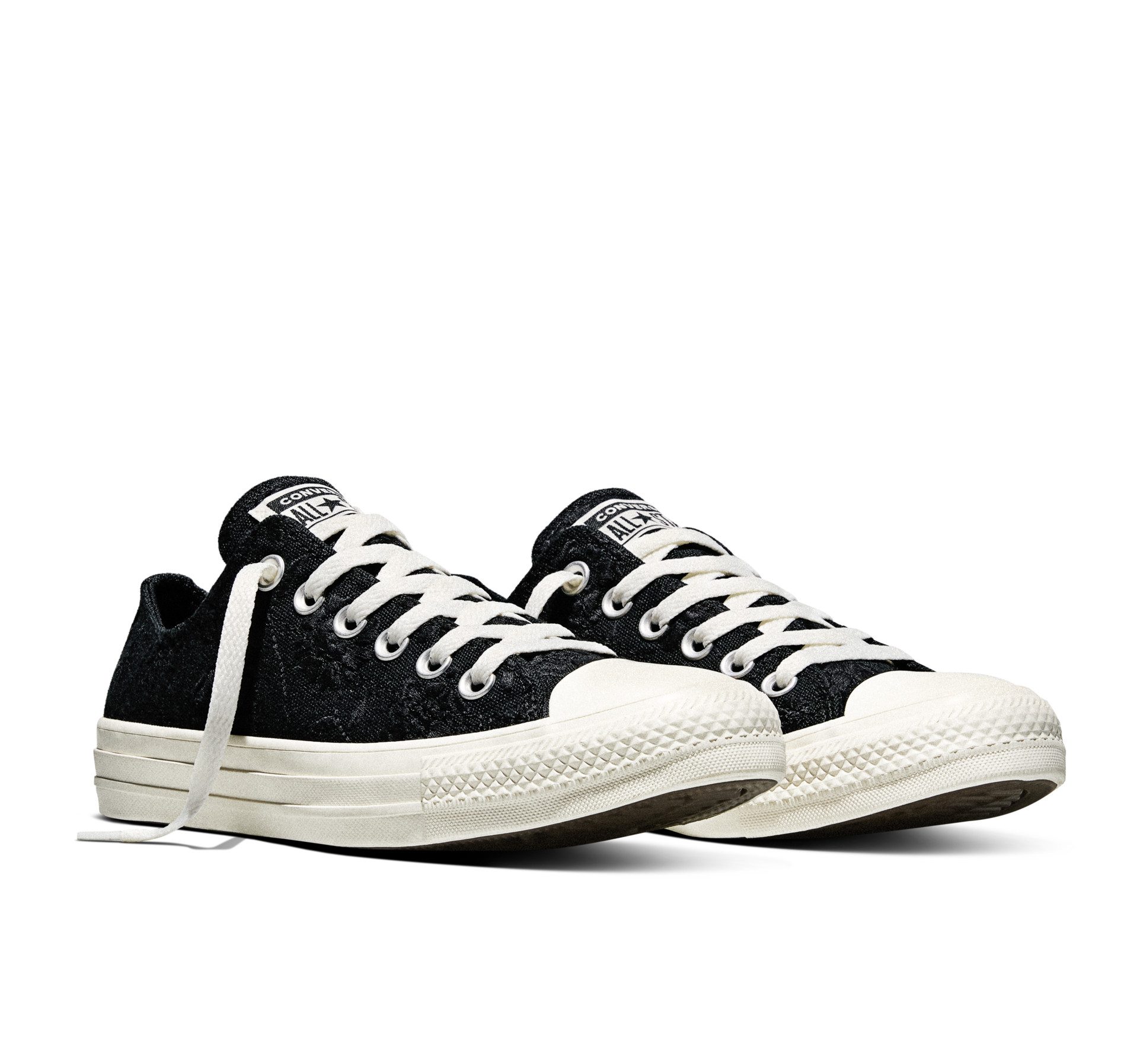 Converse CHUCK TAYLOR ALL STAR Sneaker für Alltag, mit profiliertem Laufsohlenprofil, sportlicher Stil