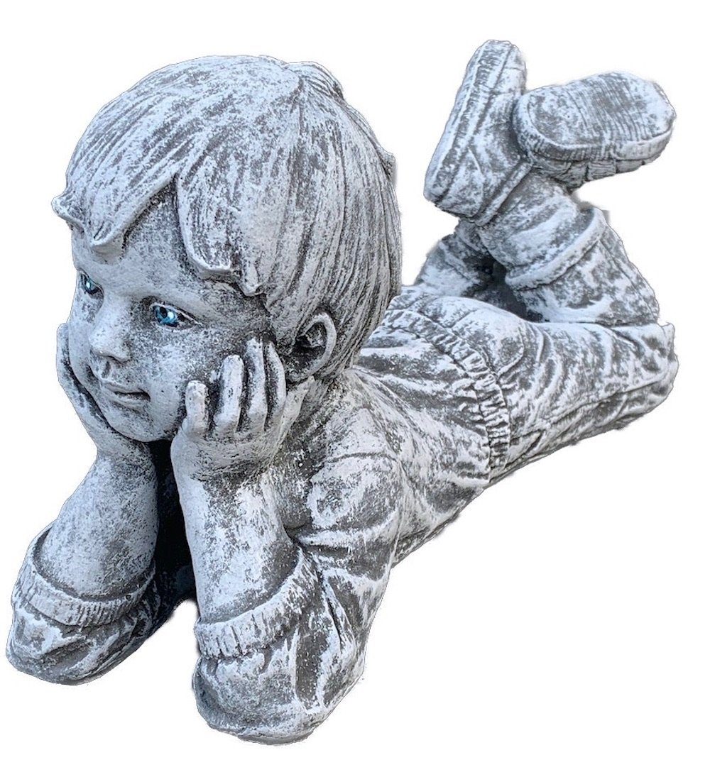 Stone and Style Gartenfigur Frostfeste Steinfigur Junge liegend