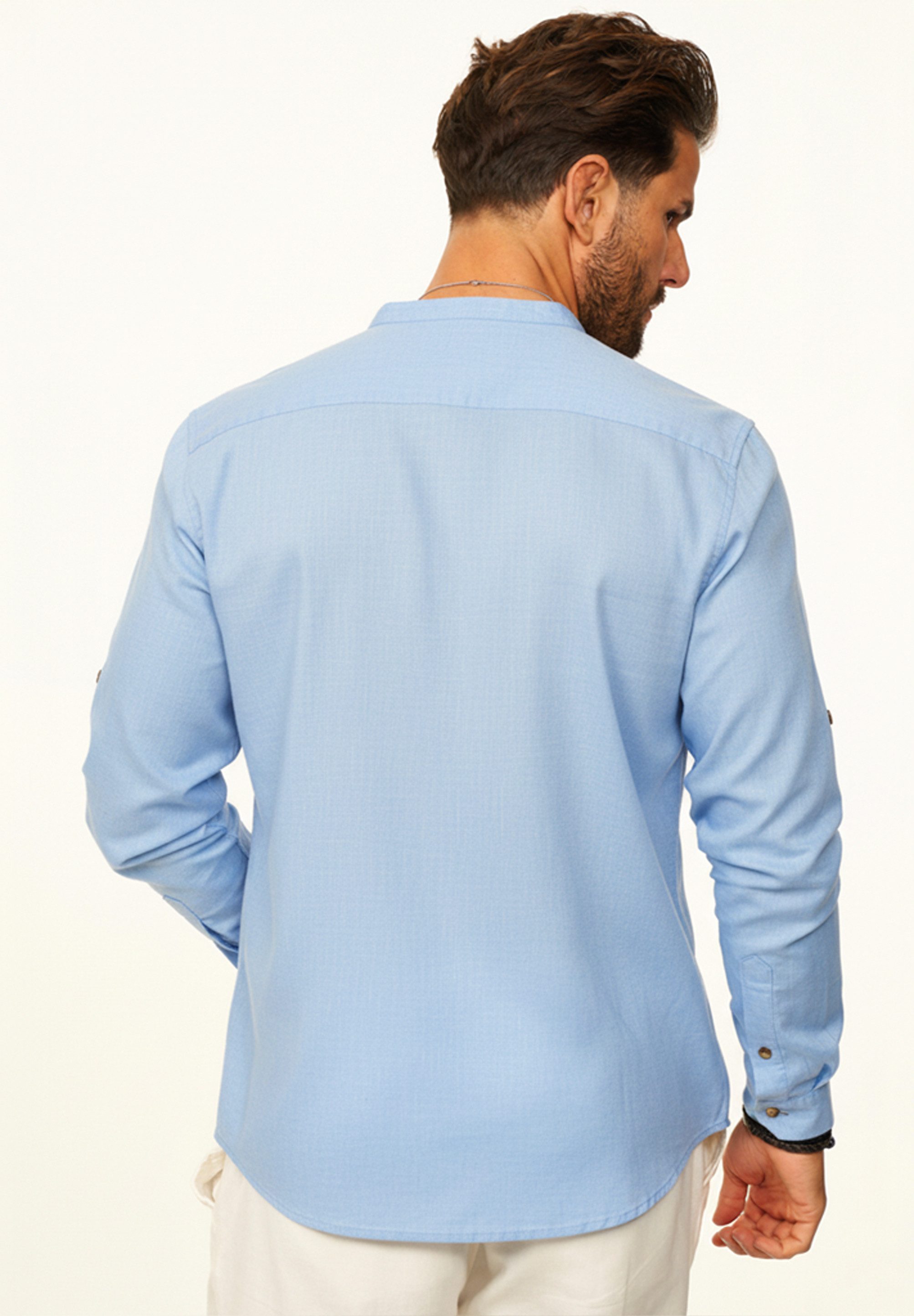 behype Langarmhemd aus Leinen im Regular-Fit Sommerhemd Herren Leinenhemd Freizeithemd mit Stehkragen & Krempelfunktion