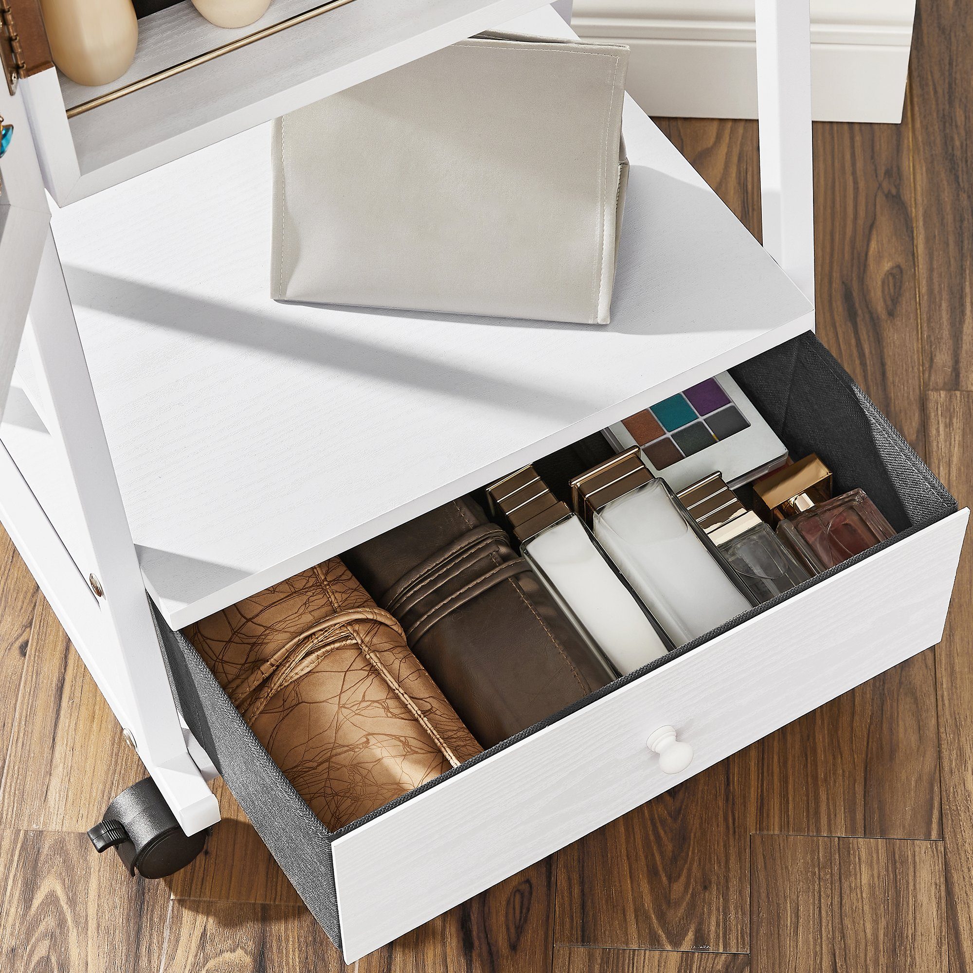 SONGMICS Schmuckschrank Ganzkörperspiegel, Spiegelschrank, Schmuckorganizer, 41,5x37x152,5 cm abschließbarer, mit Schublade, Rollen, Geschenkidee, weiß – Bild 5 von 5