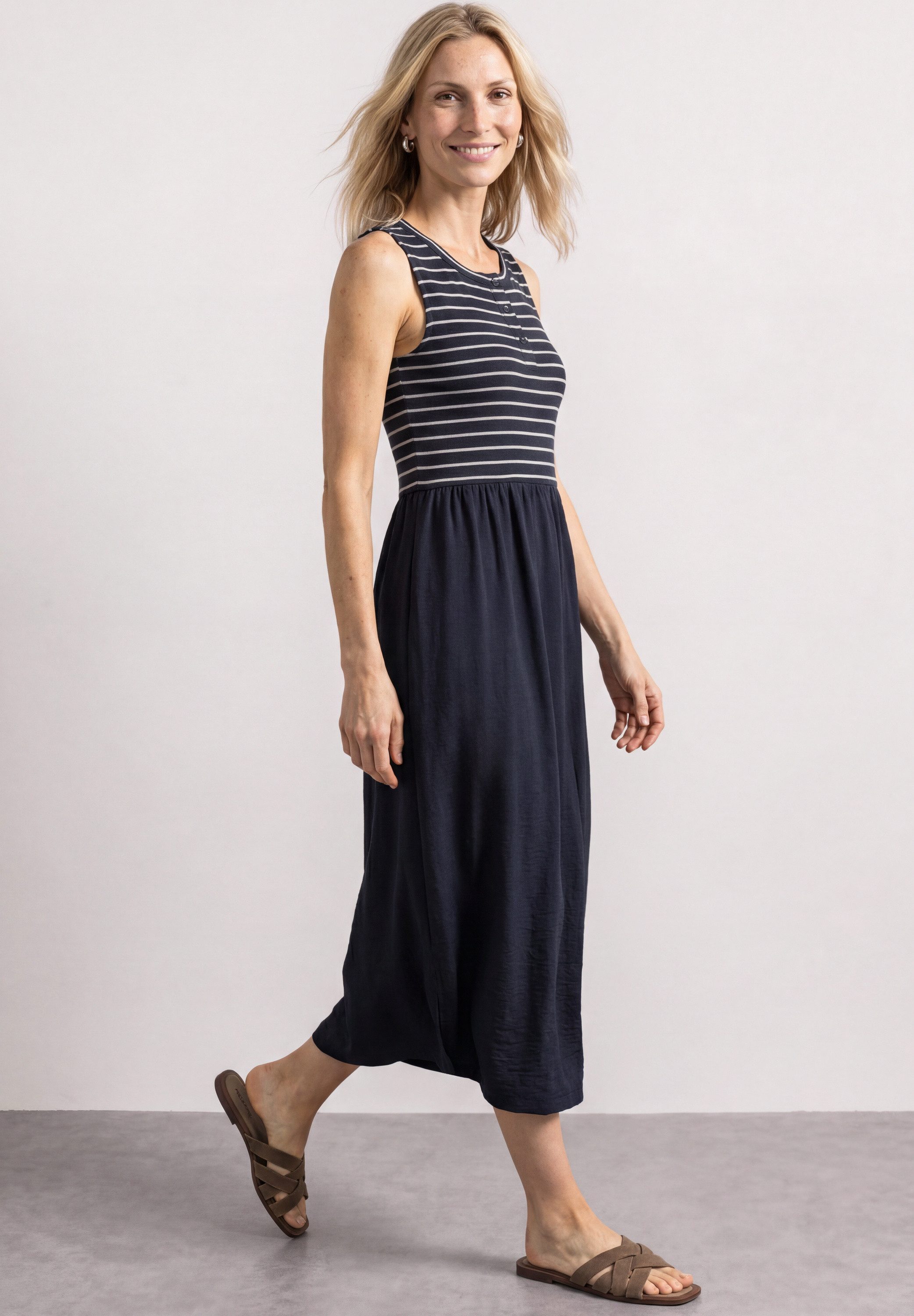 STREET ONE Midikleid ommerkleid mit Streifen und im Strukturmix und Knopfdetail