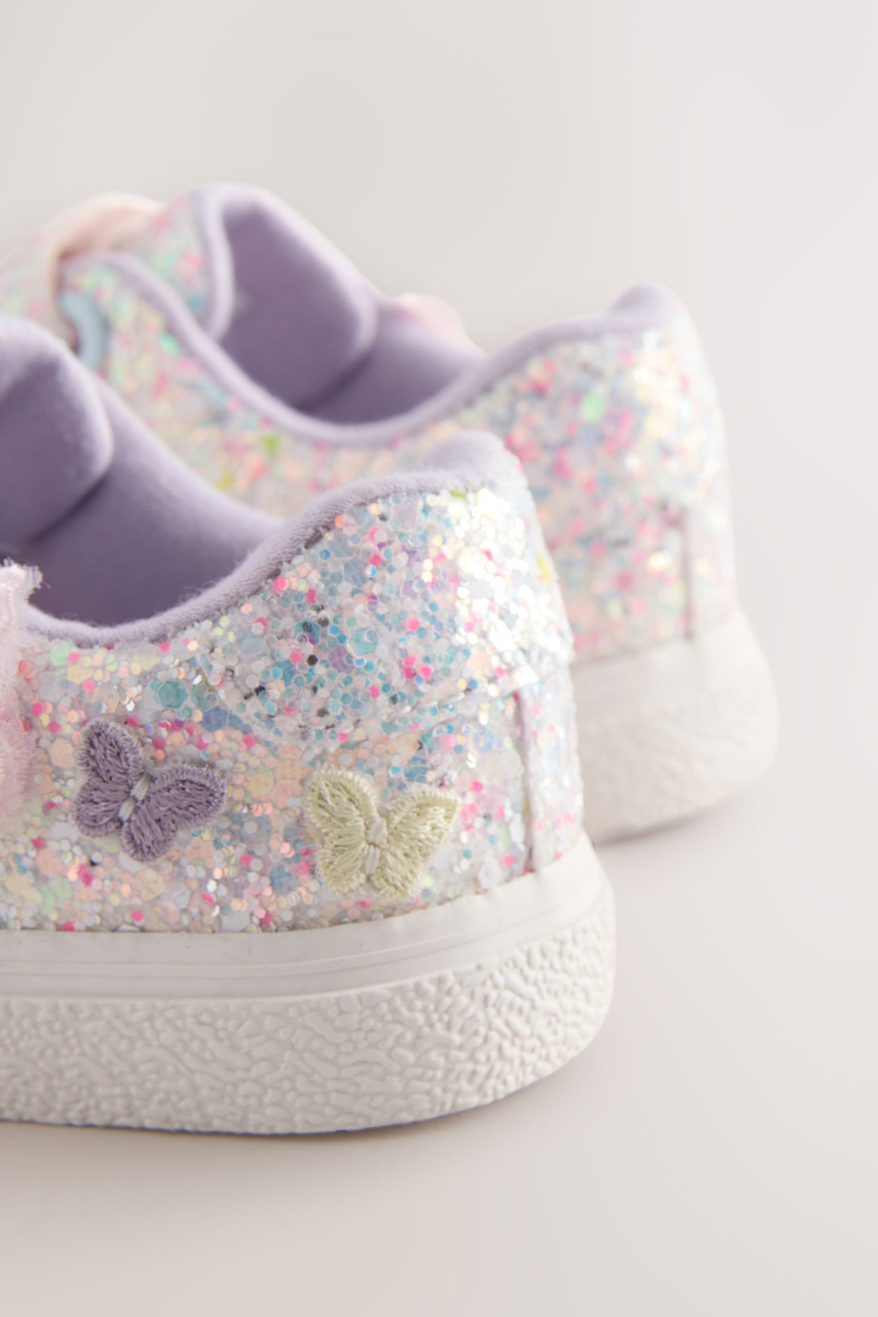Next Schmetterling Turnschuhe mit Klettverschlussriemen Sneaker – Bild 4 von 5