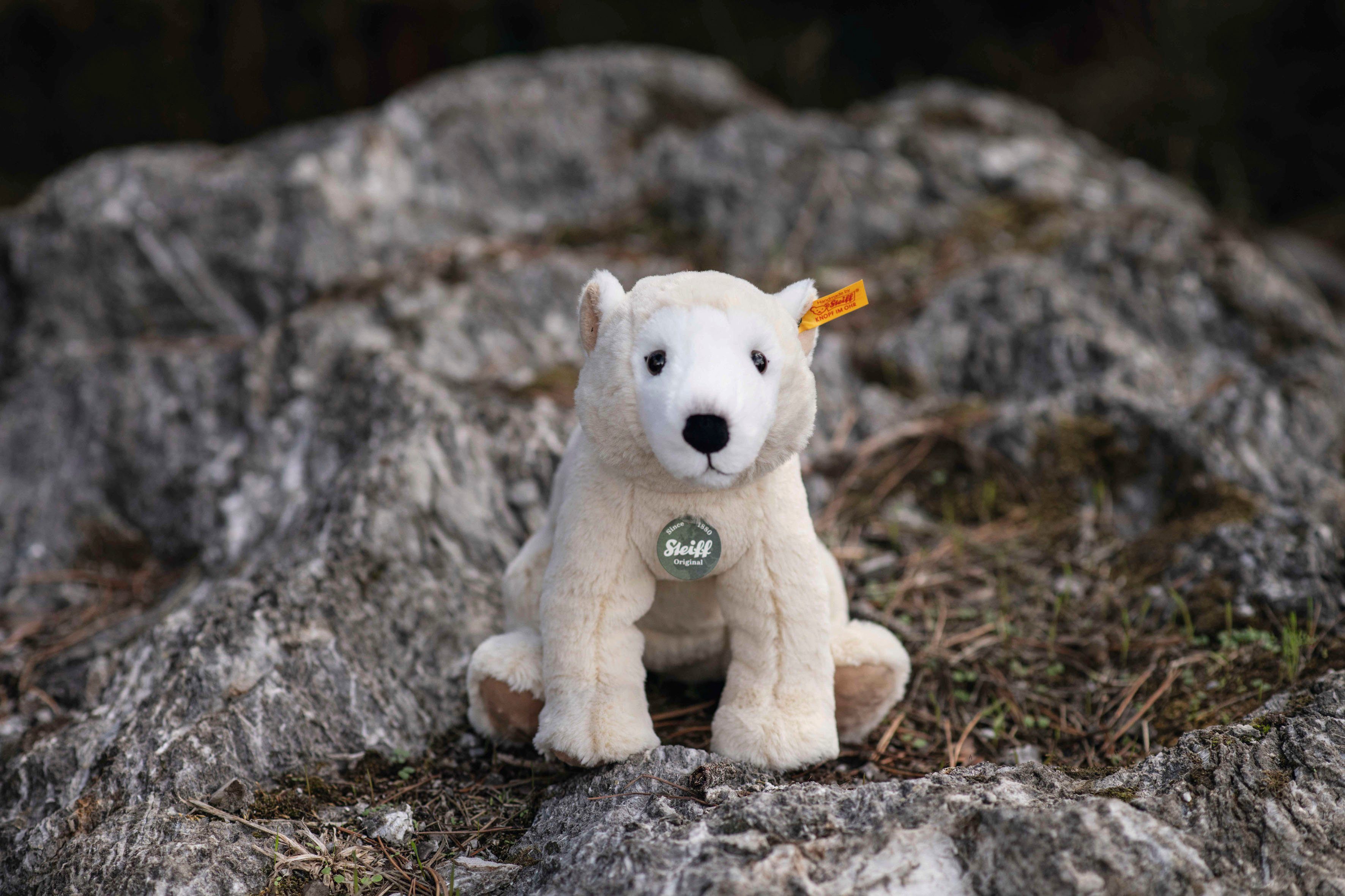 Steiff recycelten aus Eisbär, Kuscheltier tomorrow for Teddies PET Siro Flaschen