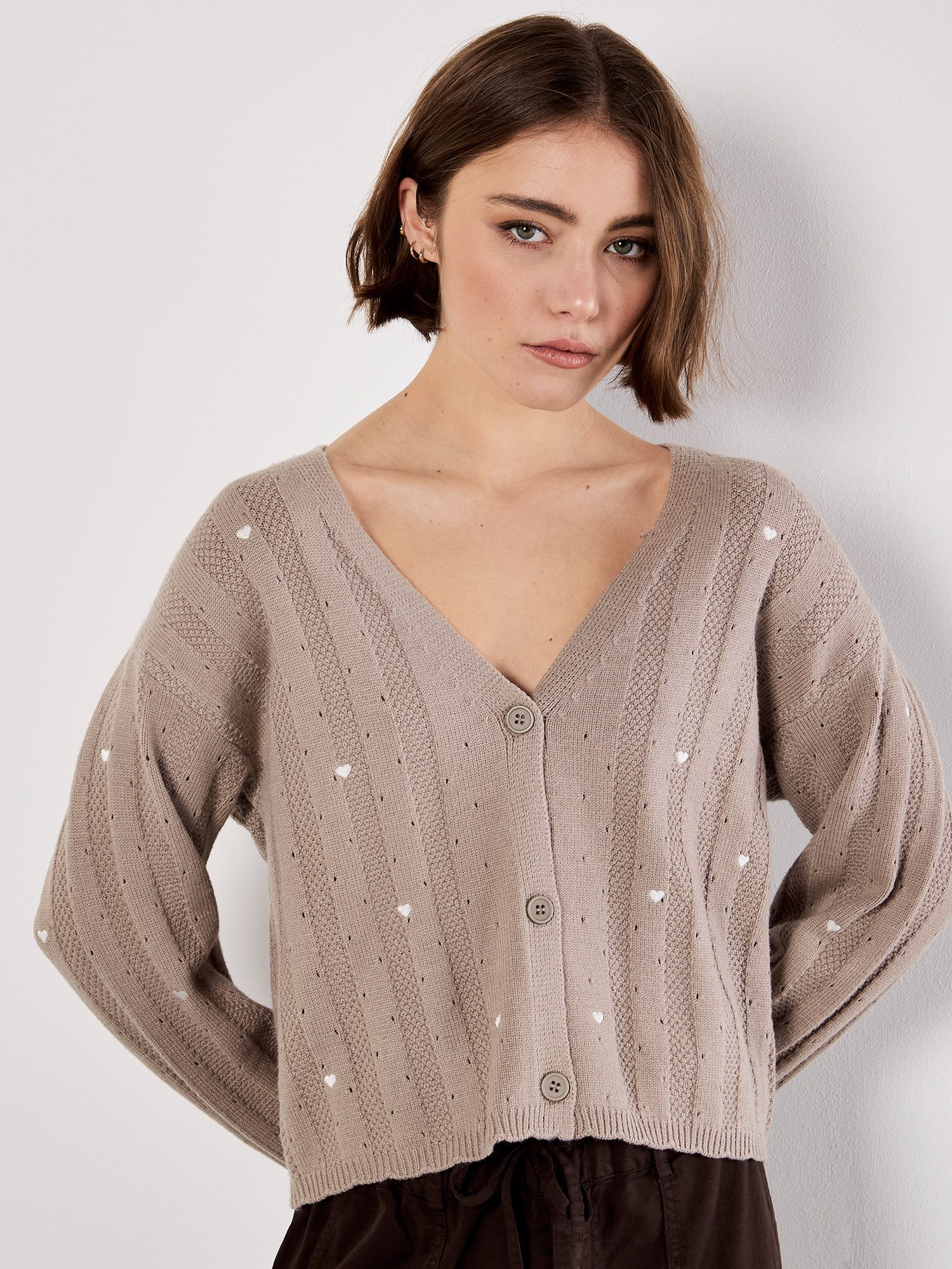 Apricot Cardigan Croped Jacke mit Lochmuster und Stickerei günstig online kaufen