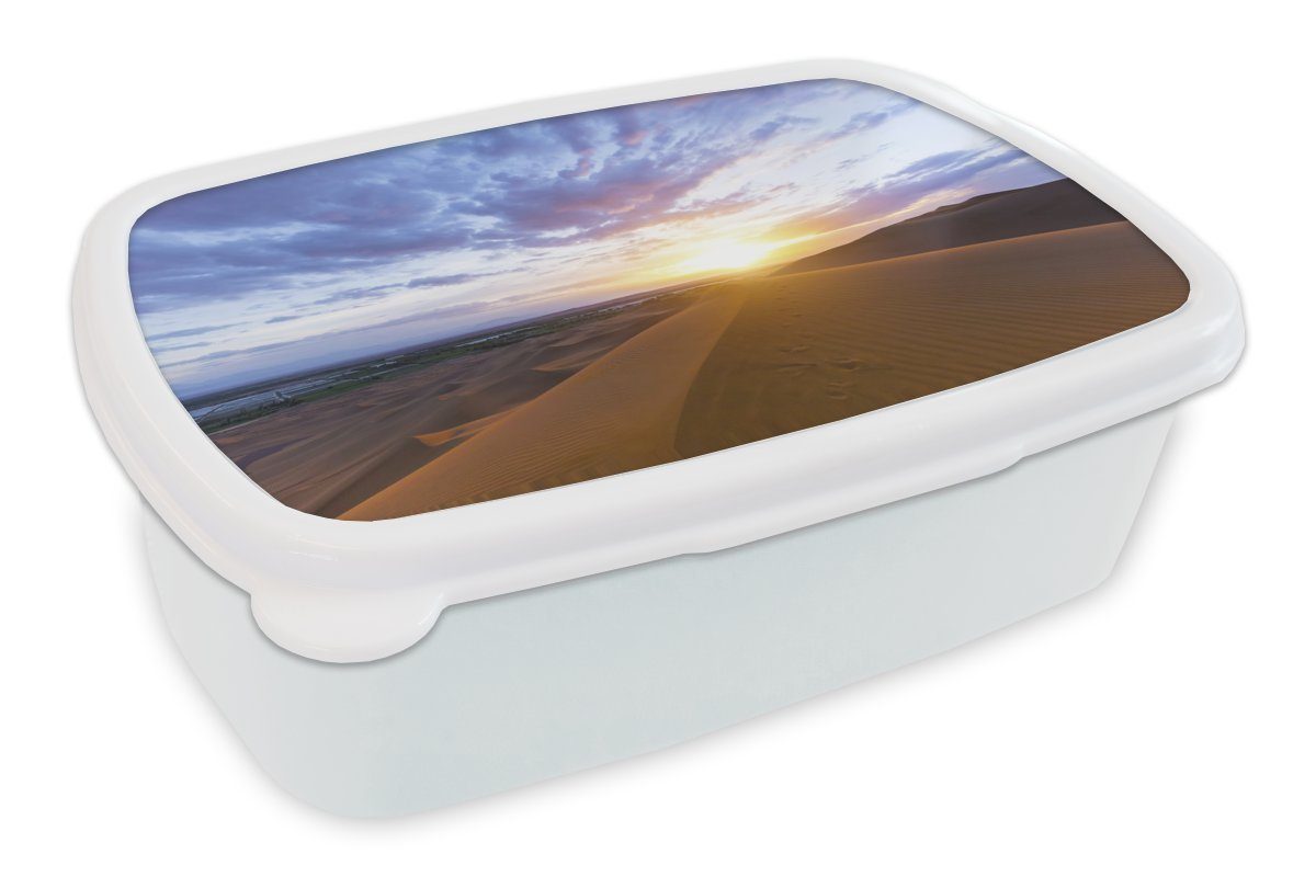 MuchoWow Lunchbox Wüste bei Sonnenaufgang, Kunststoff, (2-tlg), Brotbox für Kinder und Erwachsene, Brotdose, für Jungs und Mädchen weiß