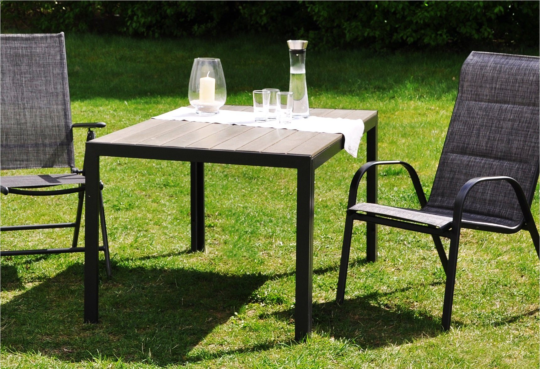 GartenHero Sitzgruppe Sitzgruppe Gartentisch Set mit 4 Stühlen Gartenstuhl Gartenmöbel Tisch Stuhl