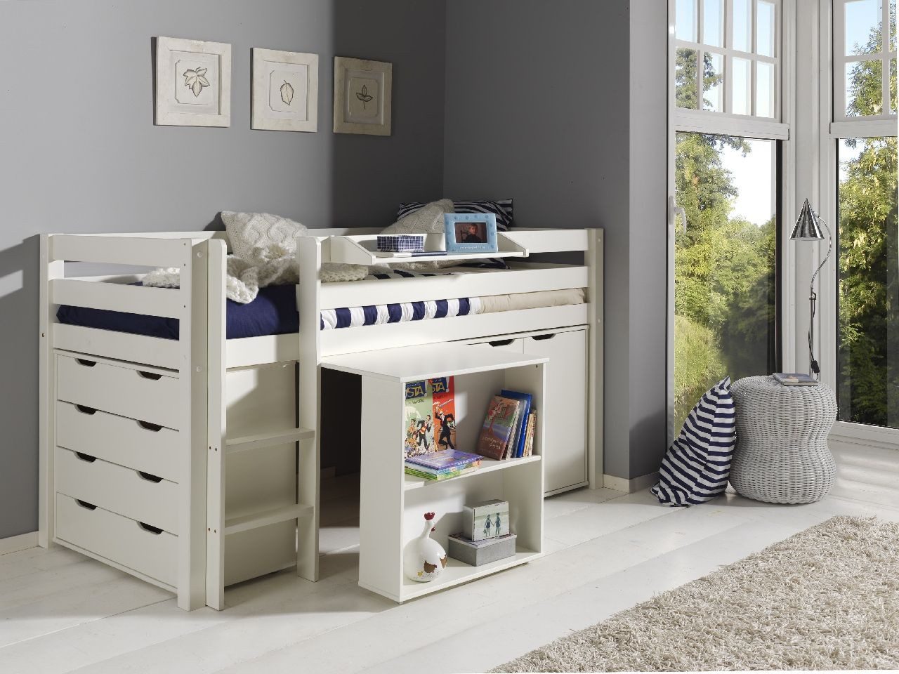 Natur24 Bett Spielbett Pino mit Hängeregal, Schreibtisch, Schubladekommode Kommode