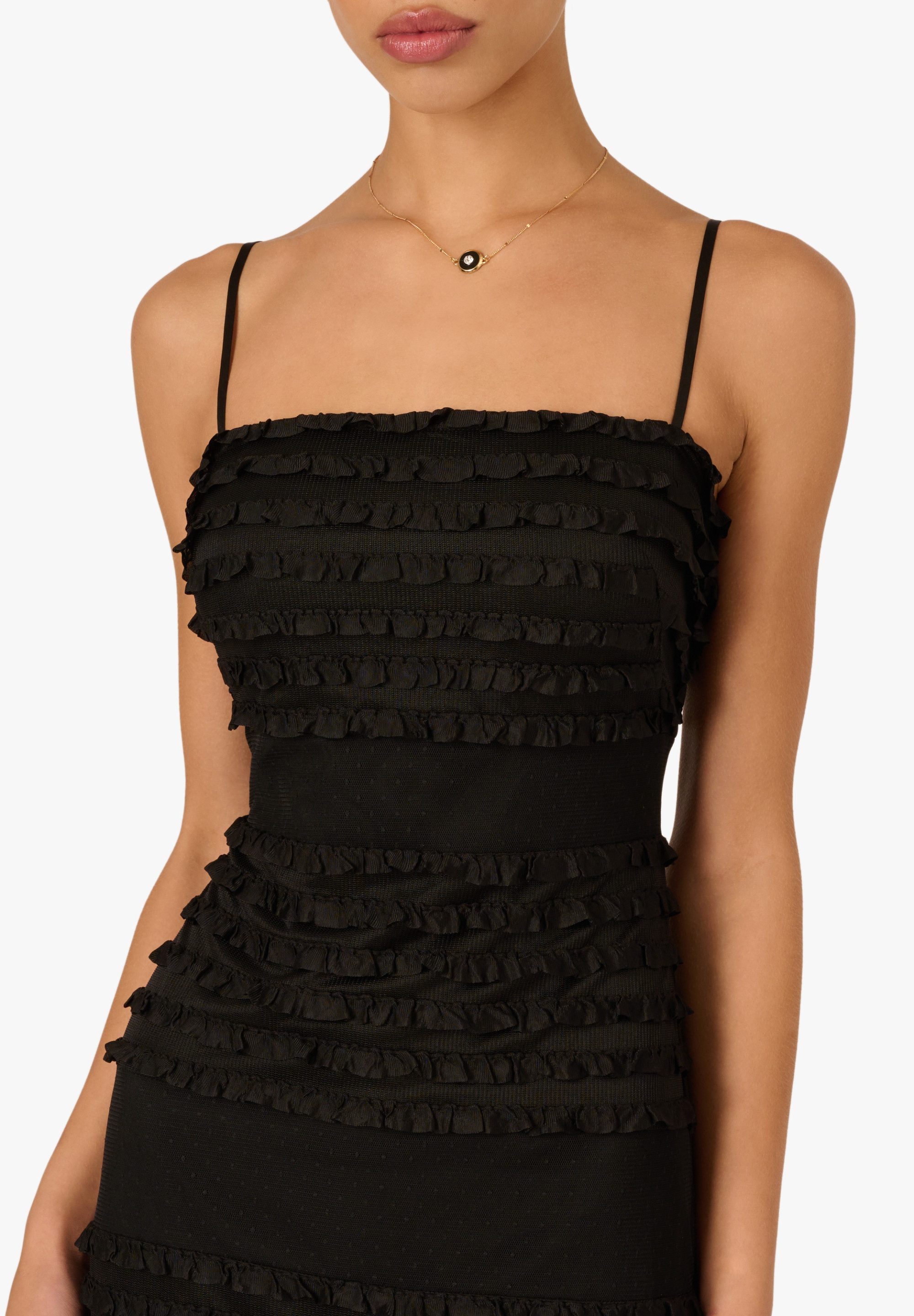 Adrianna Papell Abendkleid Ruffle Knit Long Dress A chic ruffle evening gown