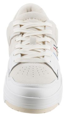 Tommy Hilfiger SUEDE STRIPES BASKET LO Plateausneaker mit seitlichen Streifen, Freizeitschuh, Halbschuh, Schnürschuh