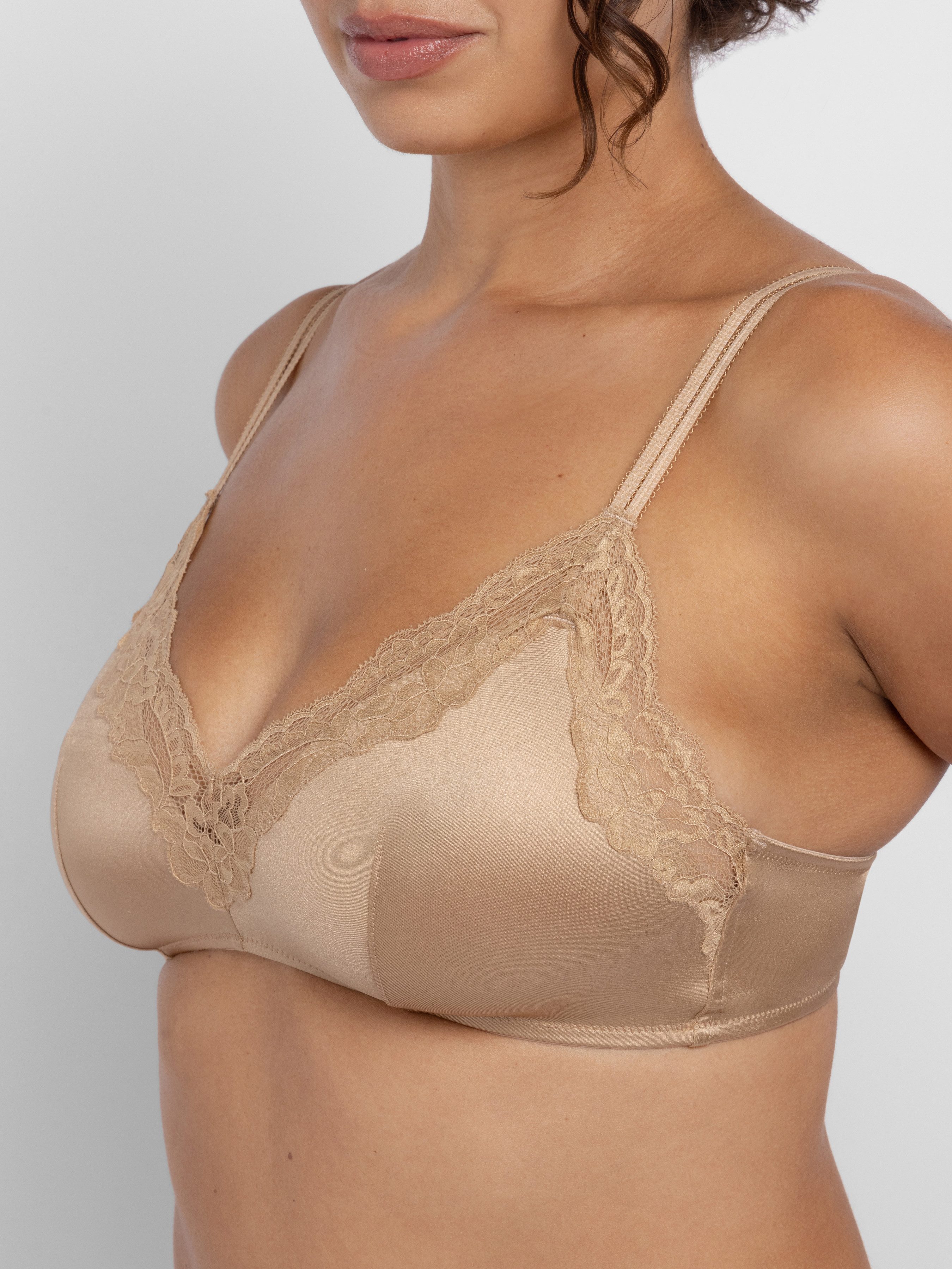 Dorina Bralette Origins Shiny Micro mit zarter Spitzenborte, glänzend, verstellbare Träger