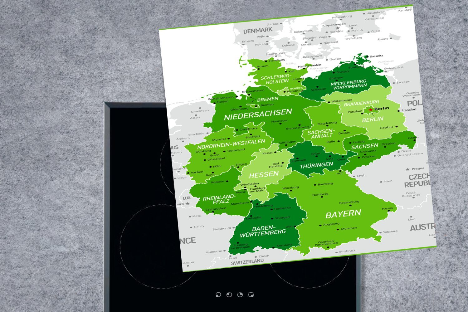 MuchoWow Herdblende-/Abdeckplatte Grüne Deutschland, Ceranfeldabdeckung, tlg), küche von für cm, 78x78 (1 Arbeitsplatte Vinyl, Karte