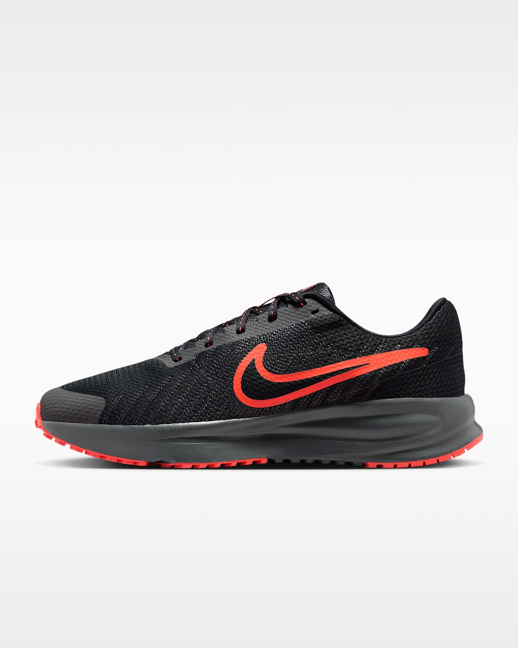 Nike Run Defy Laufschuh