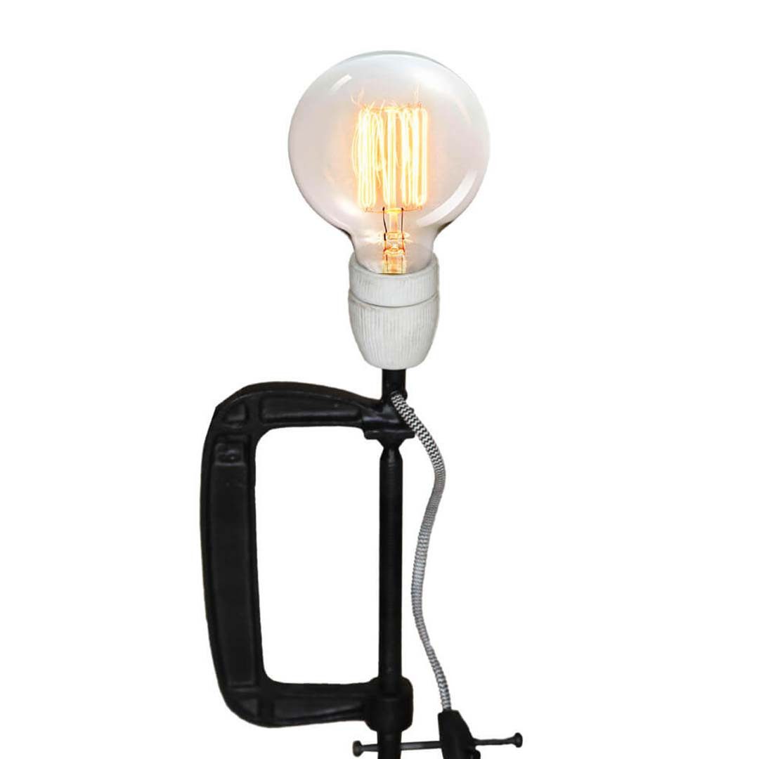 Trademark Living Lampenschirm Tischlampe aus Schraubzwinge - Upcycling