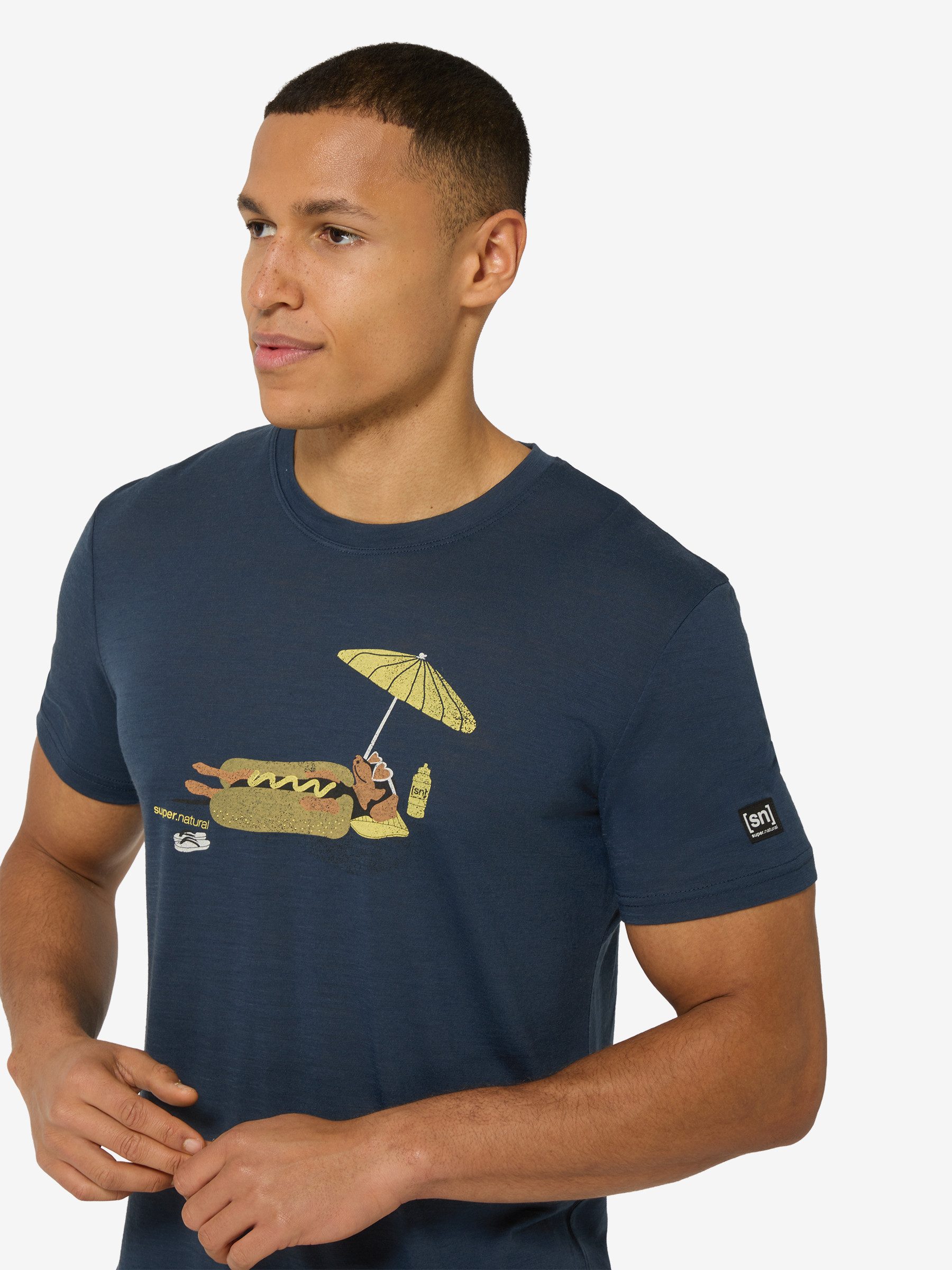 SUPER.NATURAL T-Shirt für Herren,Merino M HOT DOG TEE mit Tier-Motiv, atmungsaktiv