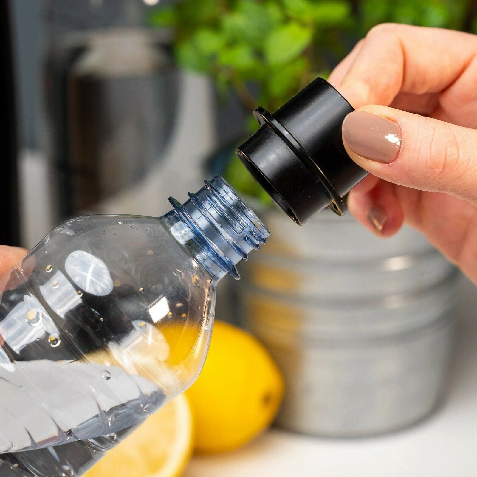 Mixcover Wassersprudler Flasche »mixcover PET-Flaschen-Adapter passend für SodaStream  Easy-für kleine PET Flasche«
