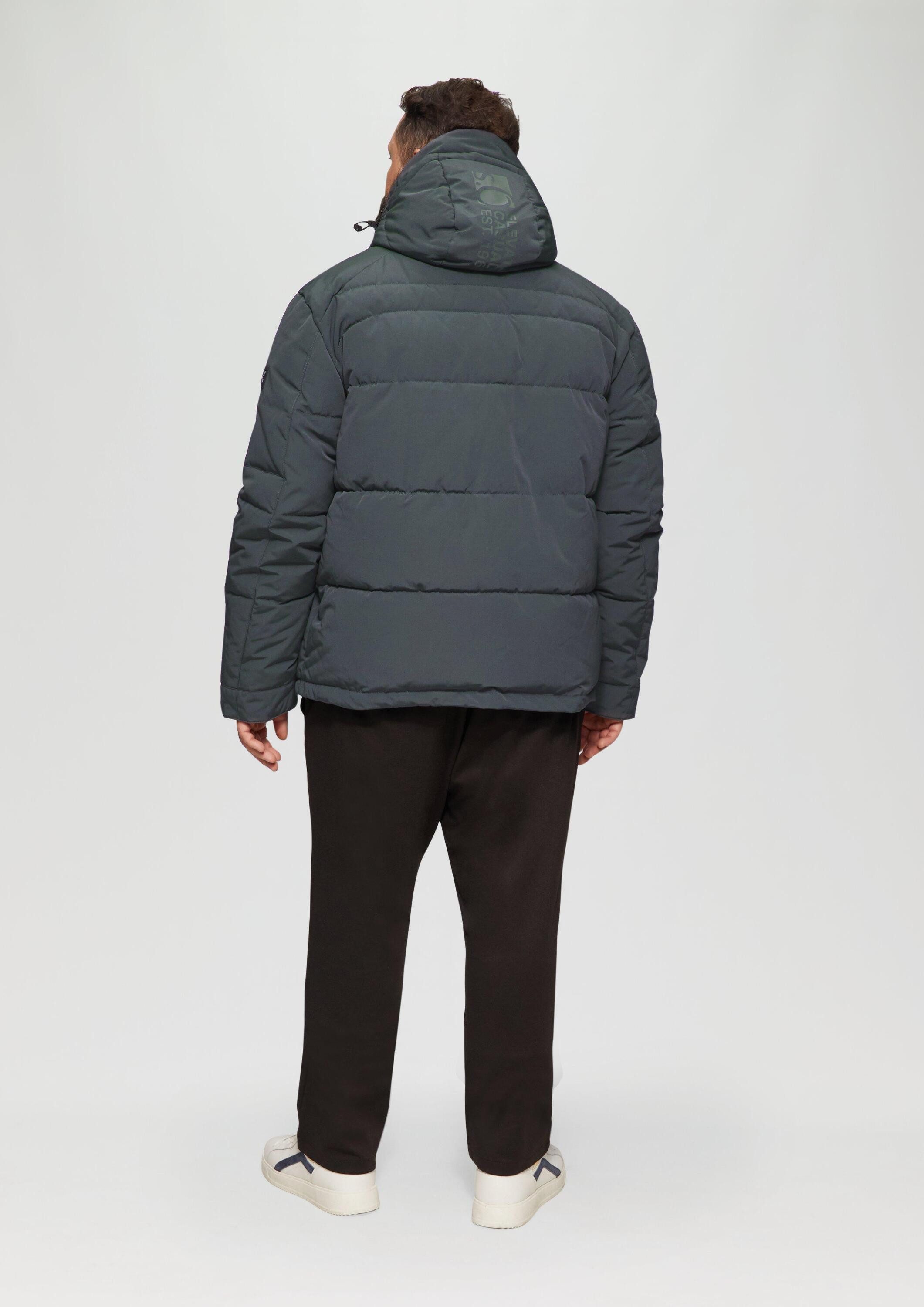 s.Oliver Winterjacke Outdoor-Jacke Wasserabweisende Steppjacke mit abnehmbarer Kapuze