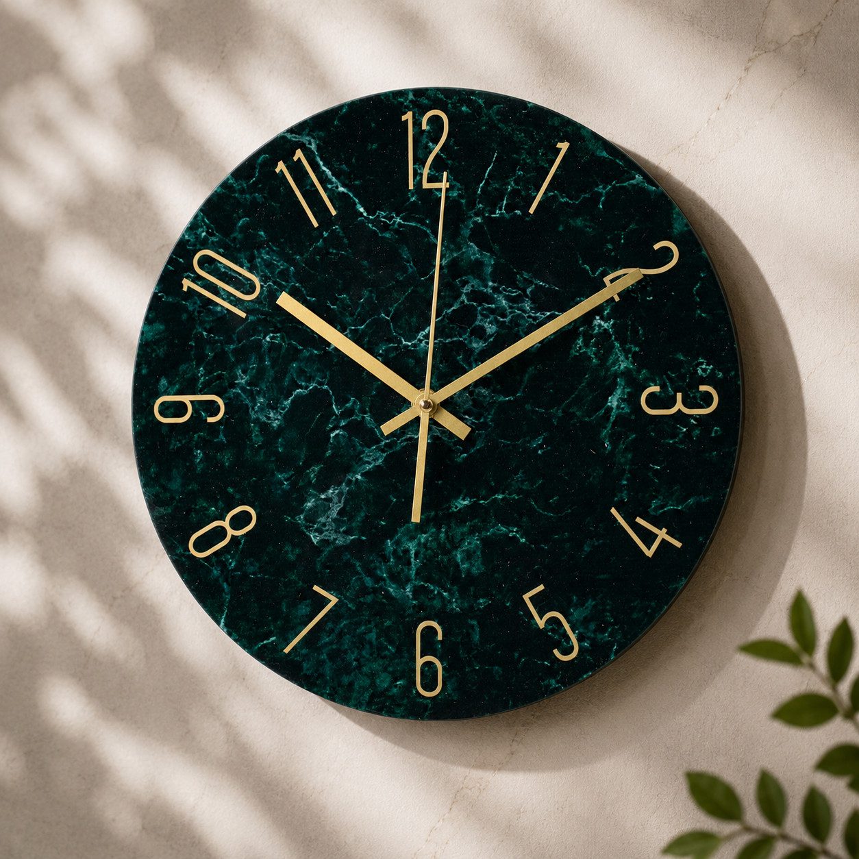 K&L Wall Art Wanduhr Steinoptik Glasuhr Analoge Wanduhr aus Glas Uhr Marmor Küchenuhr (leises Quarz Uhrwerk ohne Ticken)