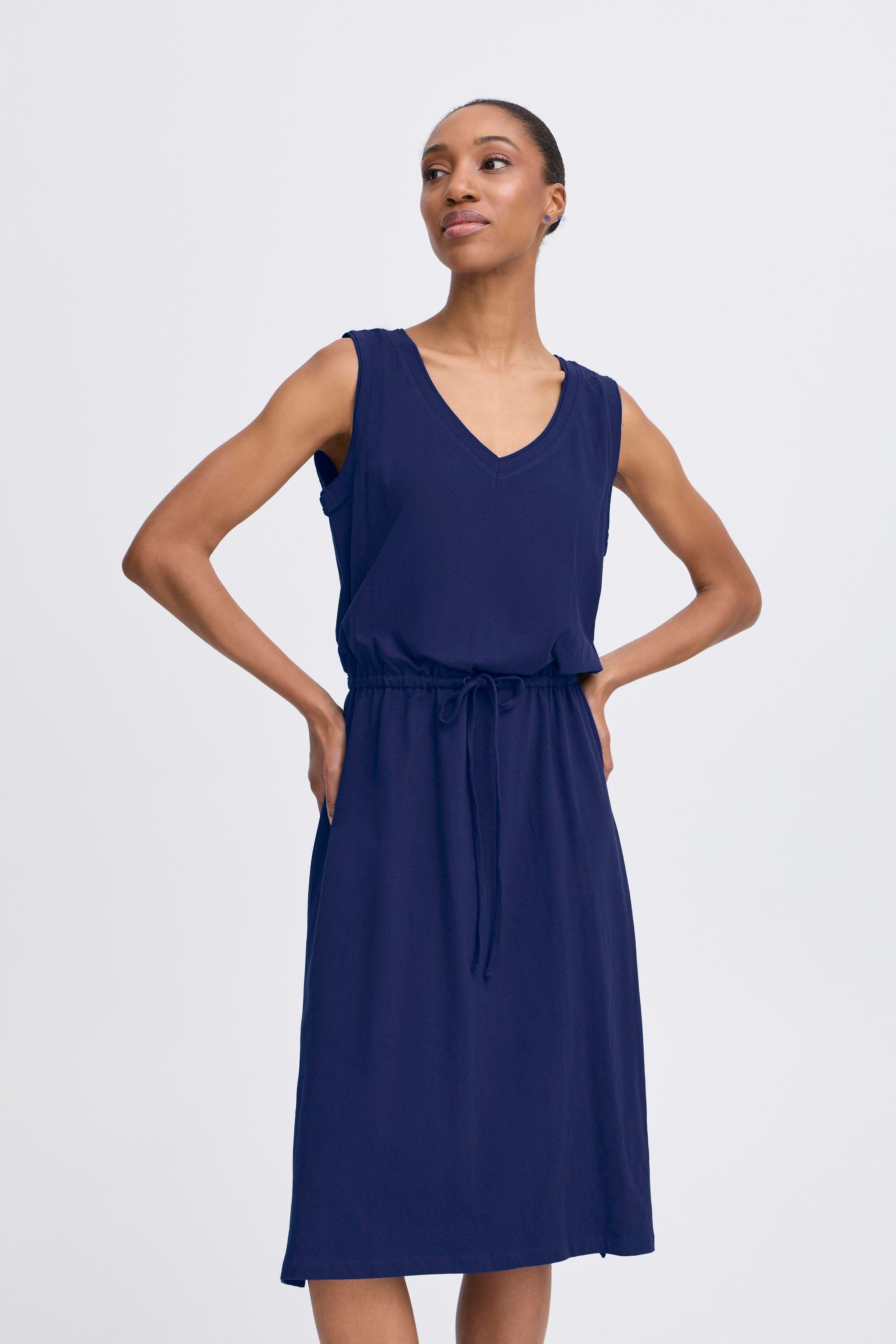 b.young Midikleid BYPANDINNA Lässiges Midikleid günstig online kaufen