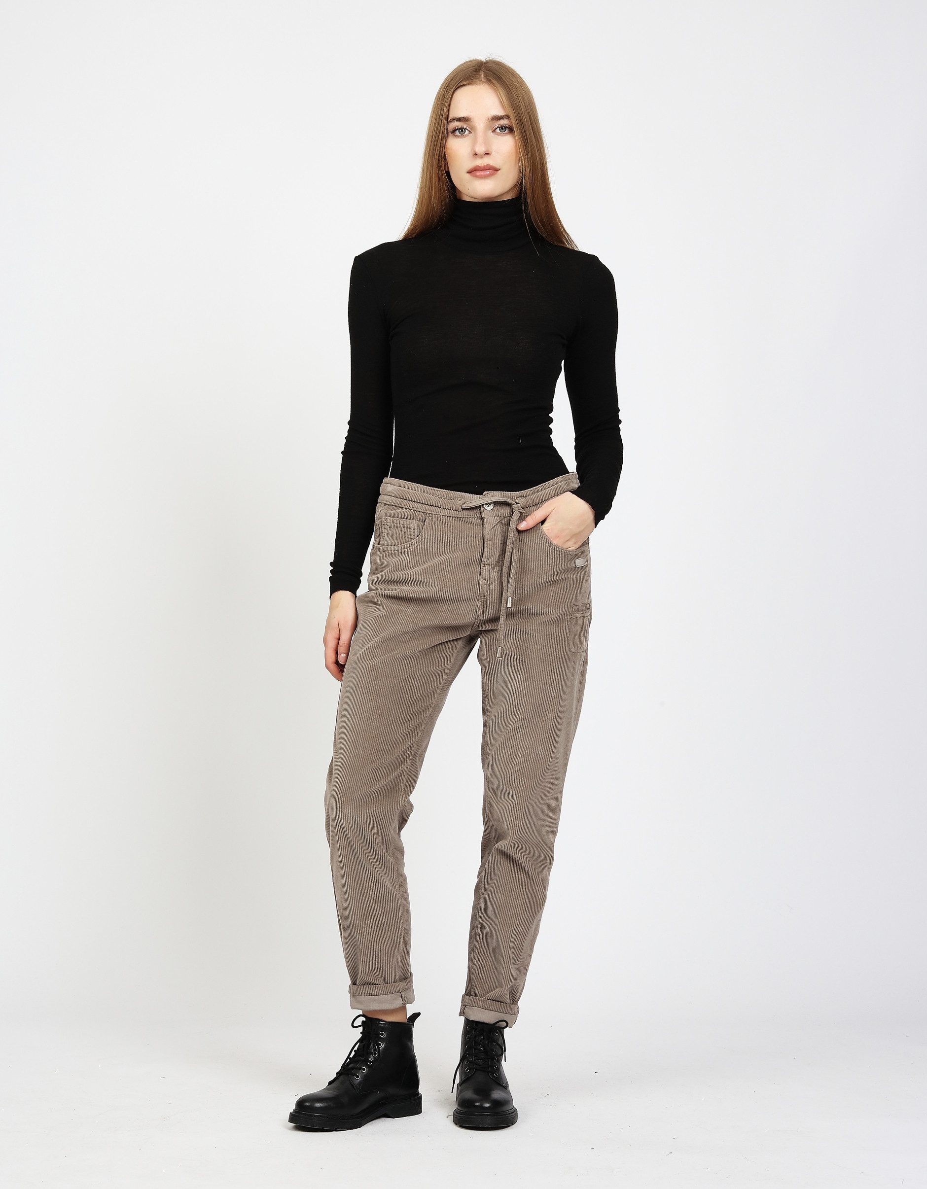 light taupe