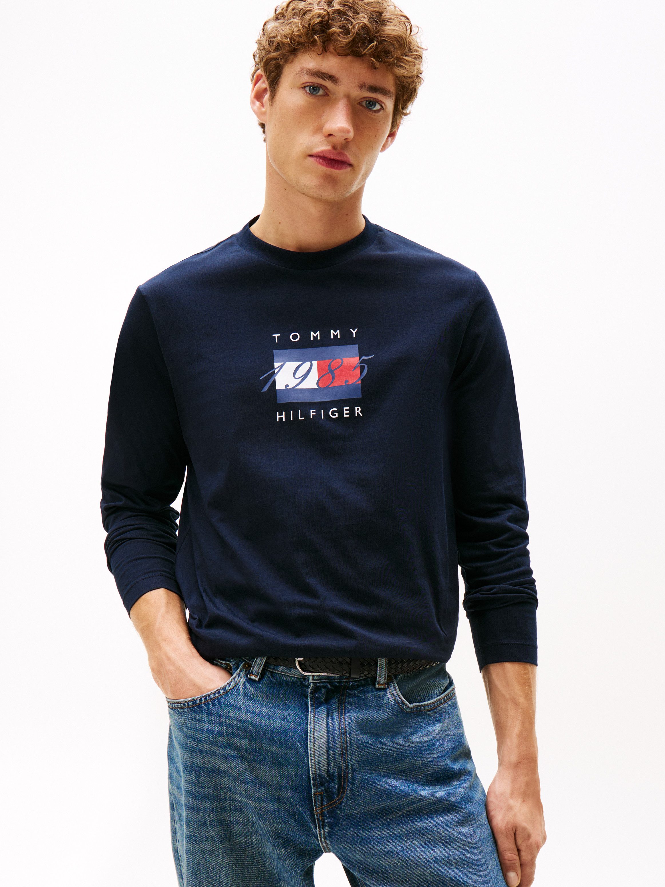 Tommy Hilfiger Langarmshirt LINEAR FLAG GRAPHIC günstig online kaufen